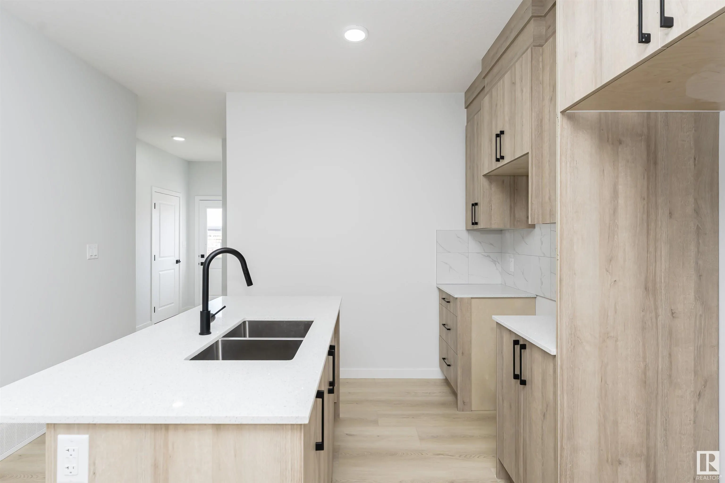 6397 King Wynd