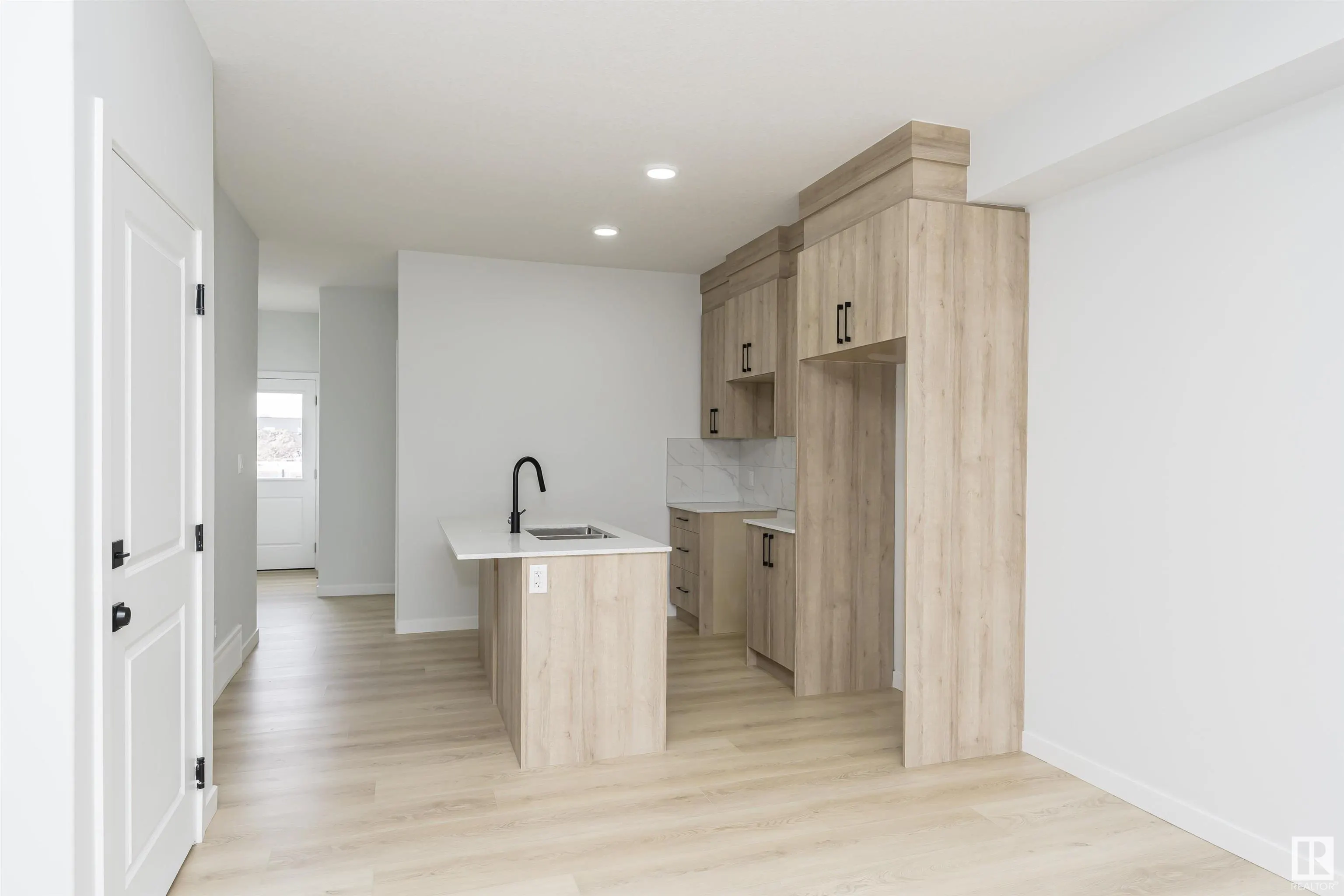 6397 King Wynd