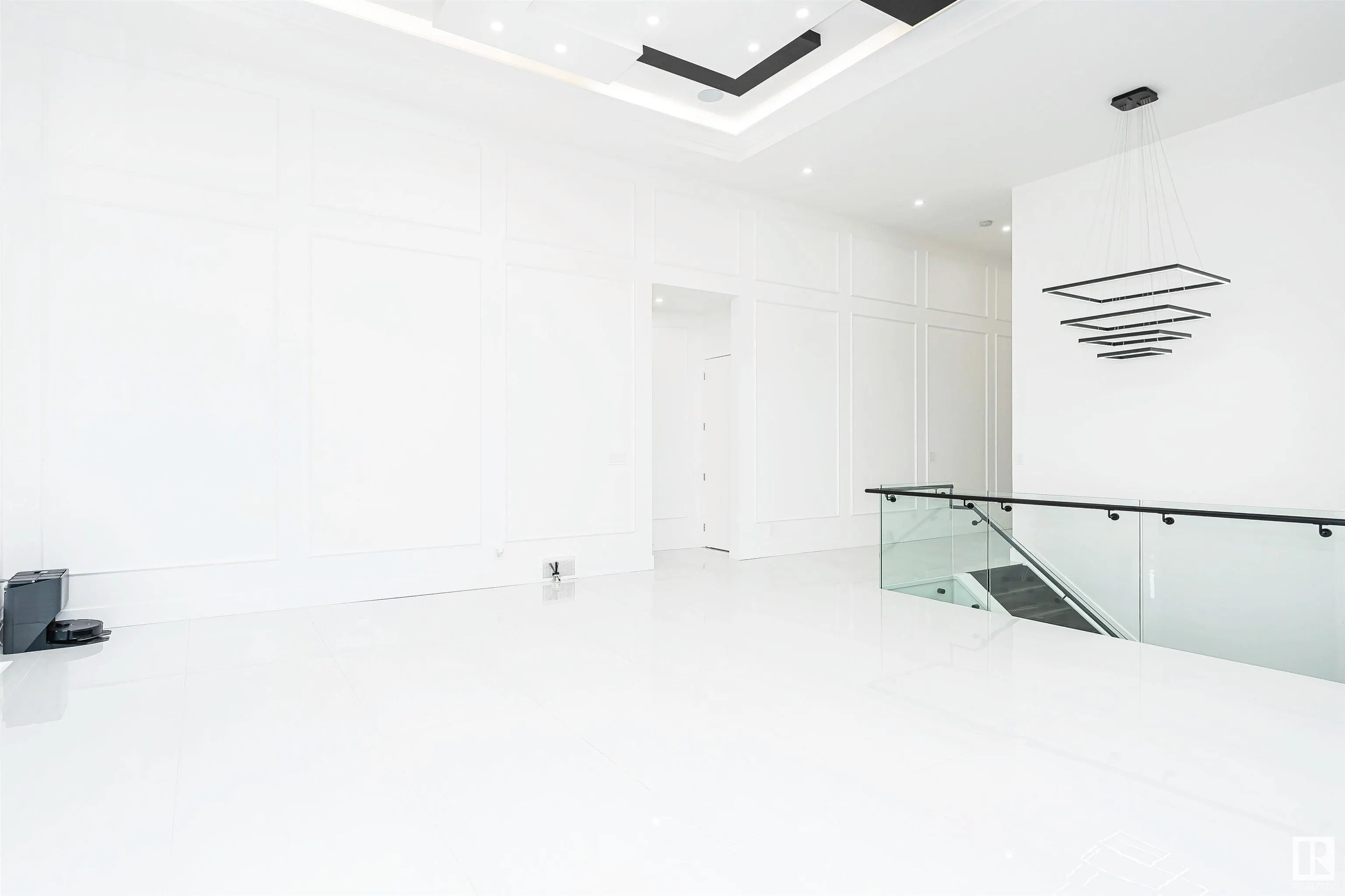 20 EASTON Close