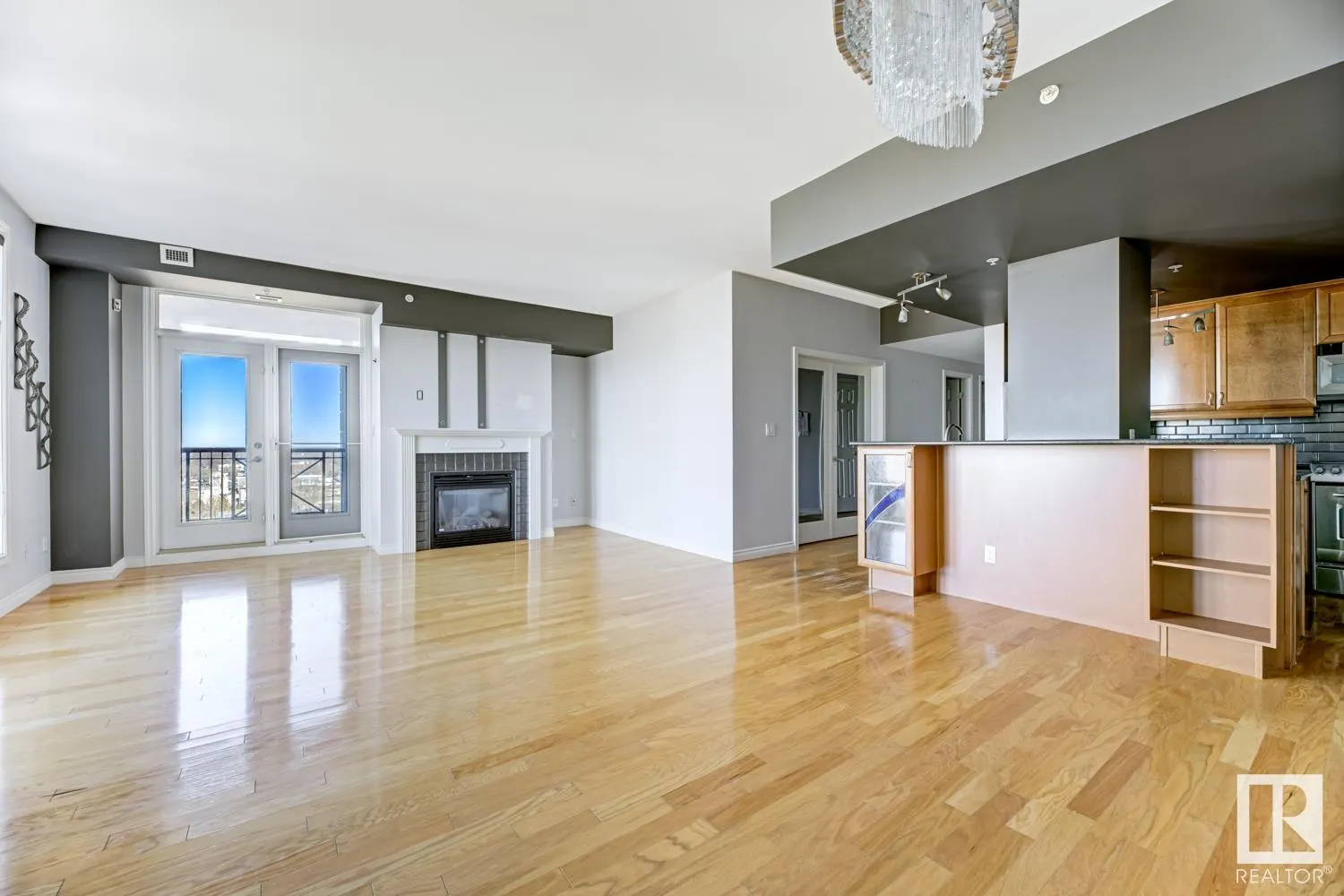 9020 JASPER Avenue