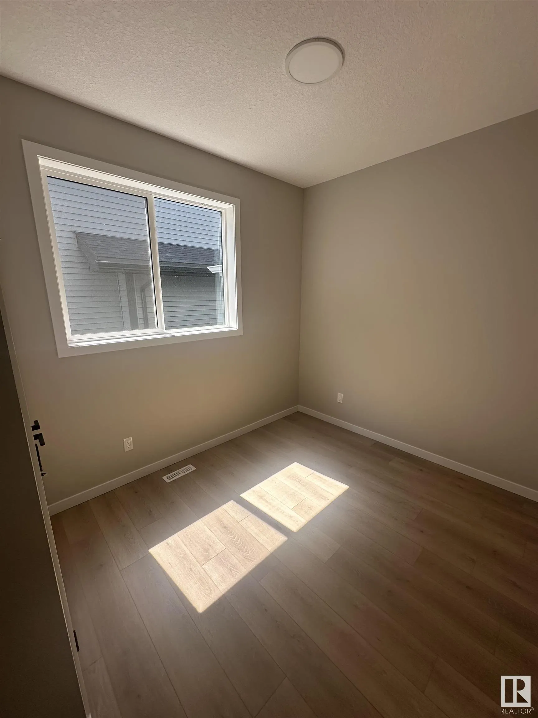4707 KINNEY Road