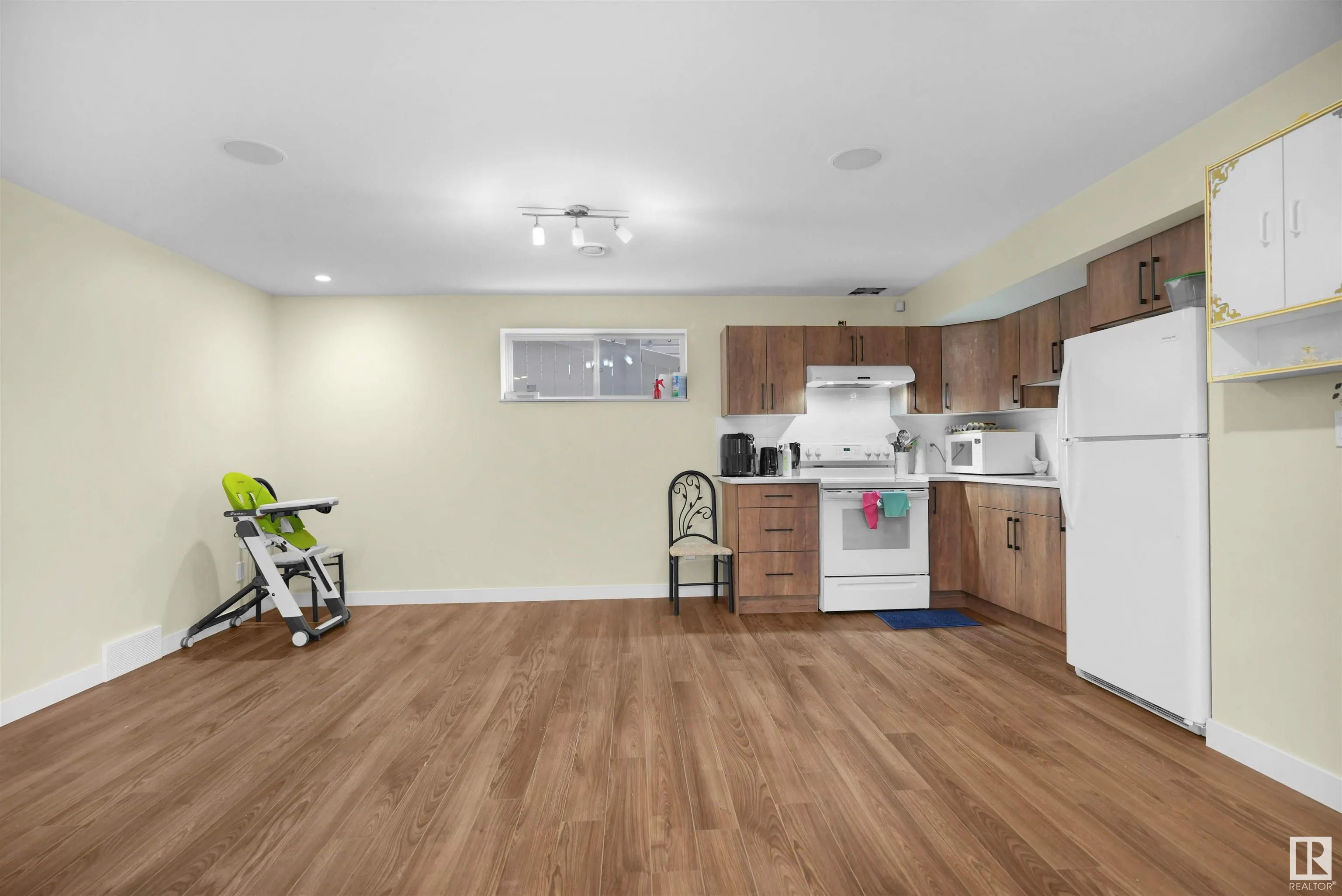 3071 Carpenter Landing
