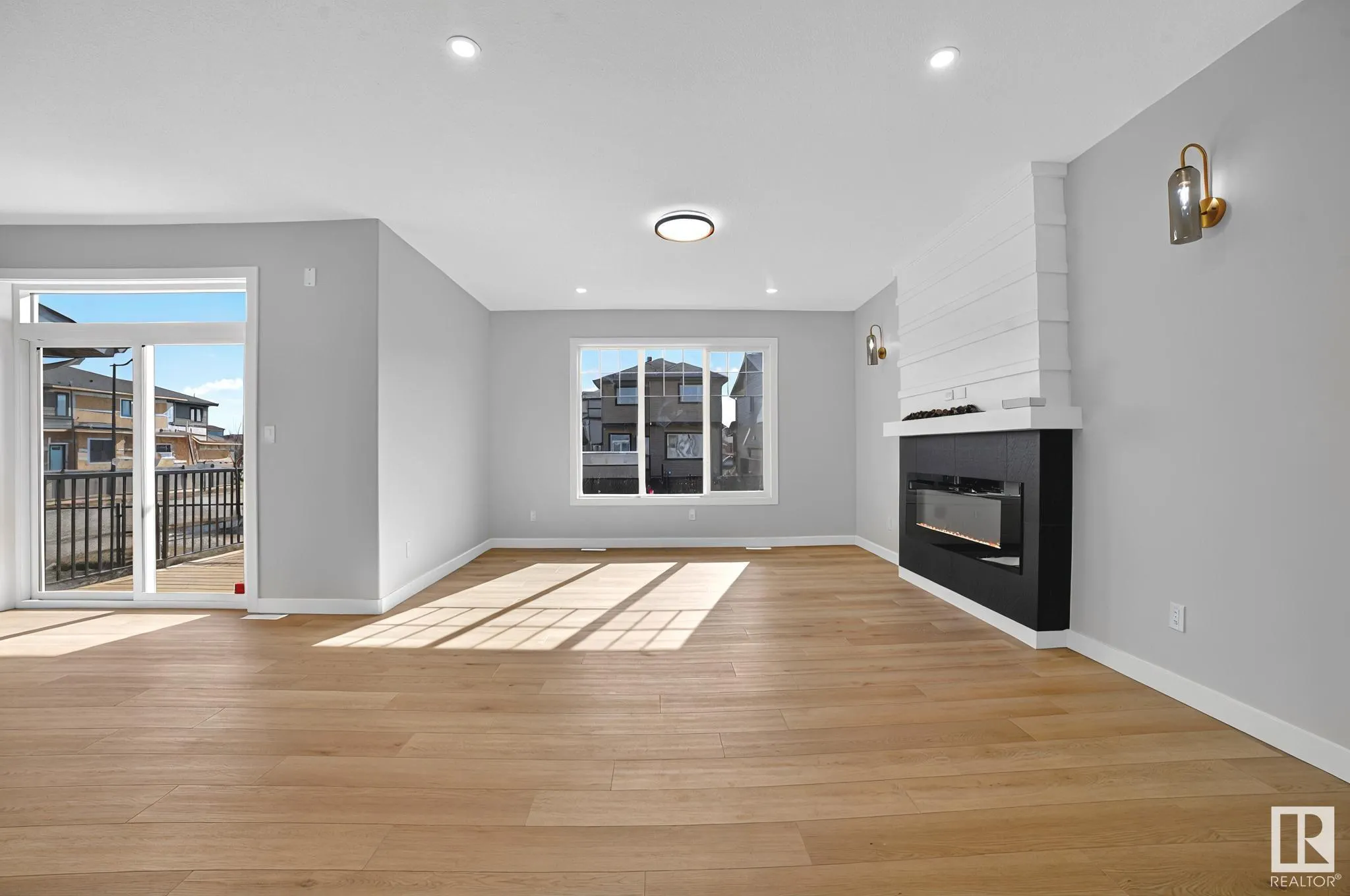 142 Larch Crescent