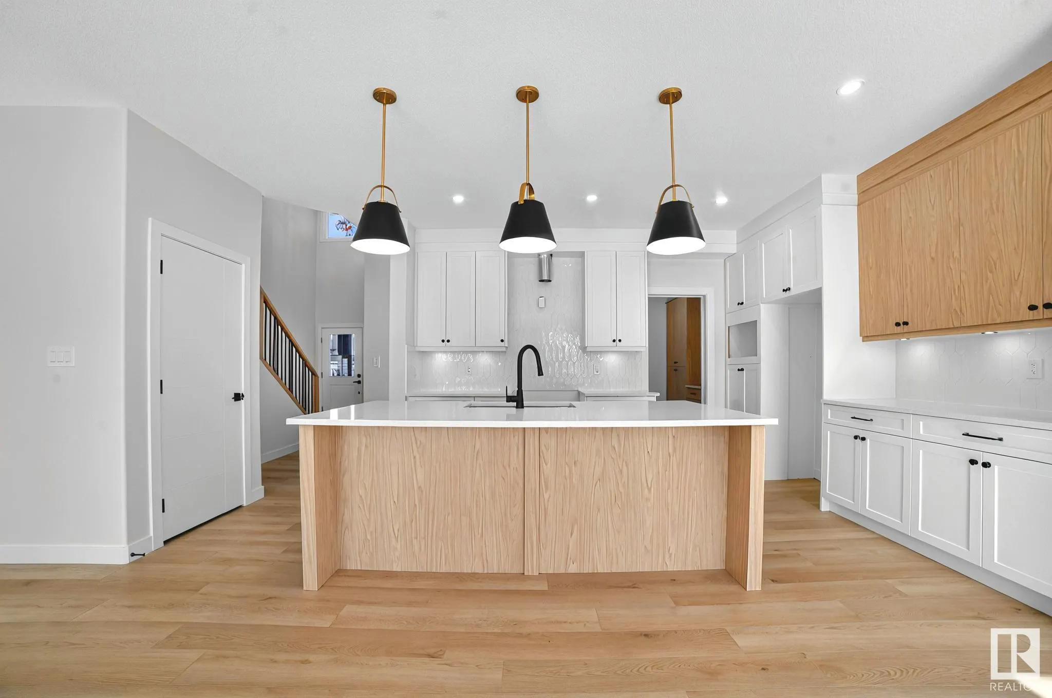 142 Larch Crescent