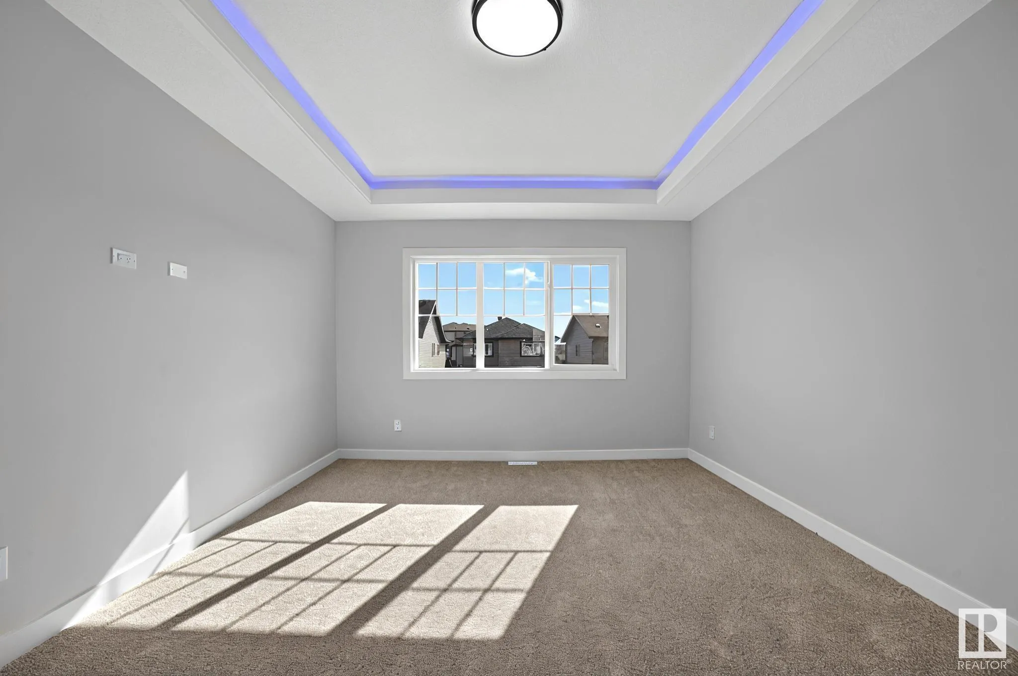 142 Larch Crescent
