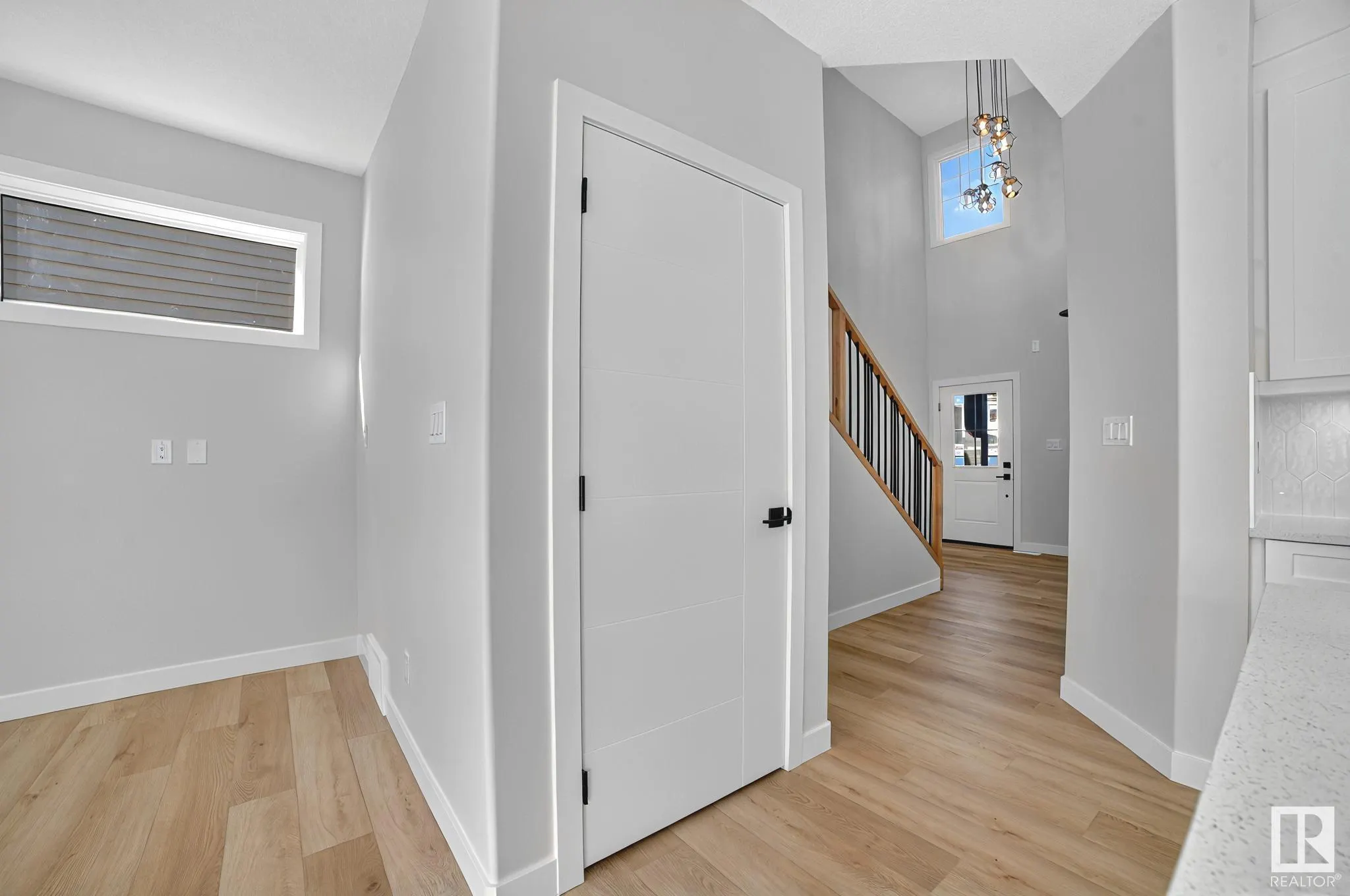 142 Larch Crescent