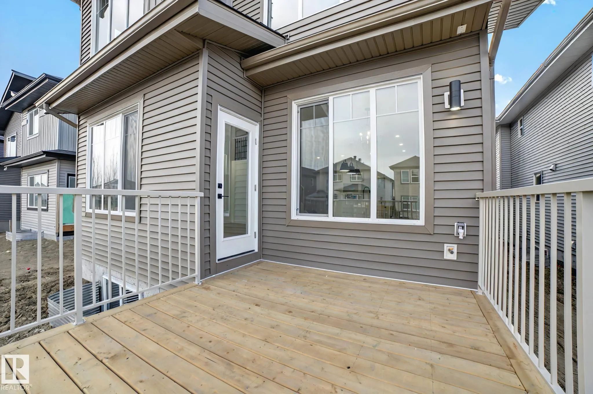 150 Larch Crescent