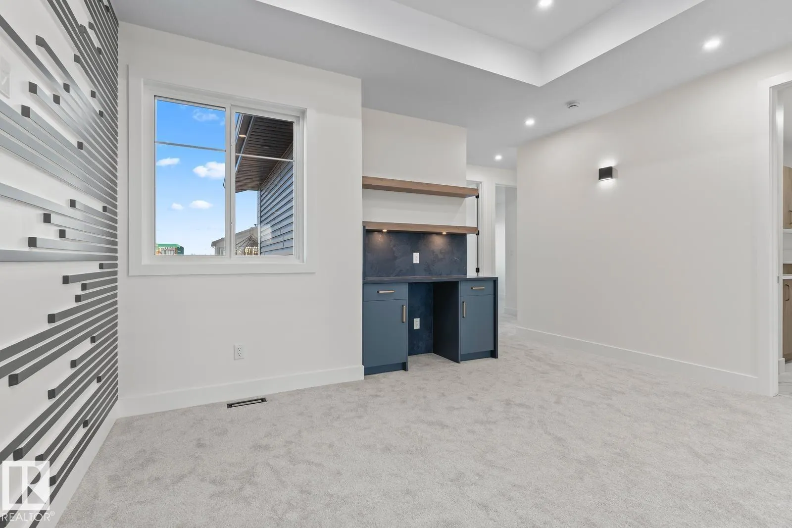 139 Creekside Lane
