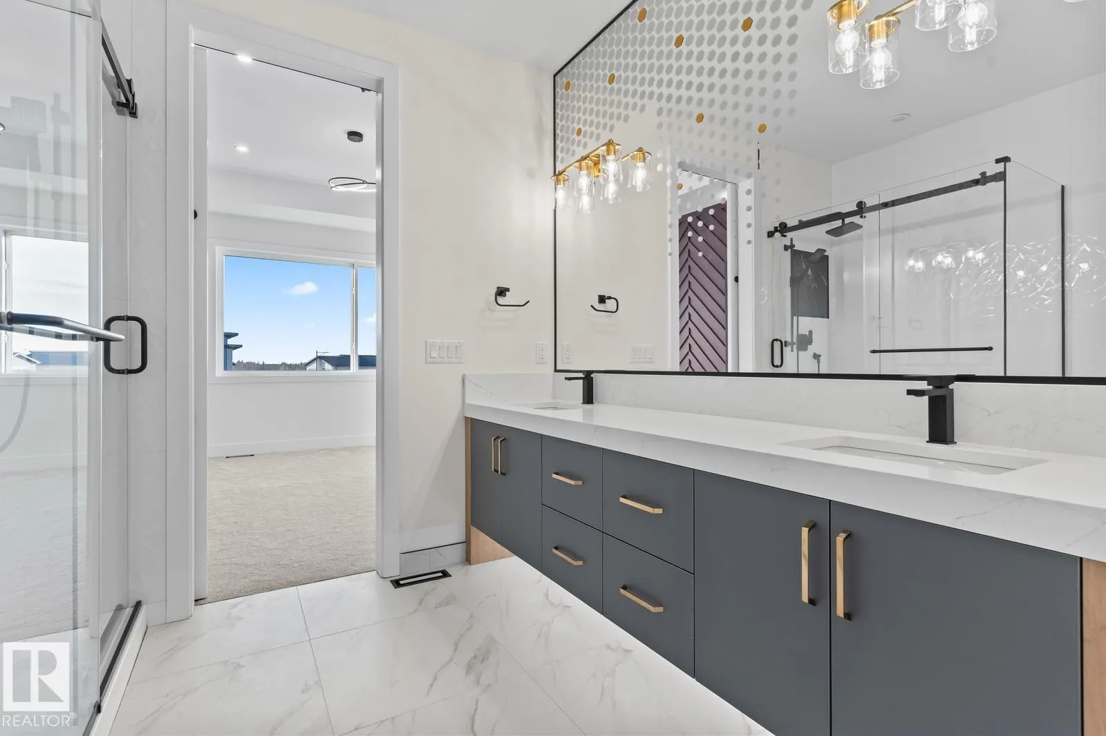 139 Creekside Lane