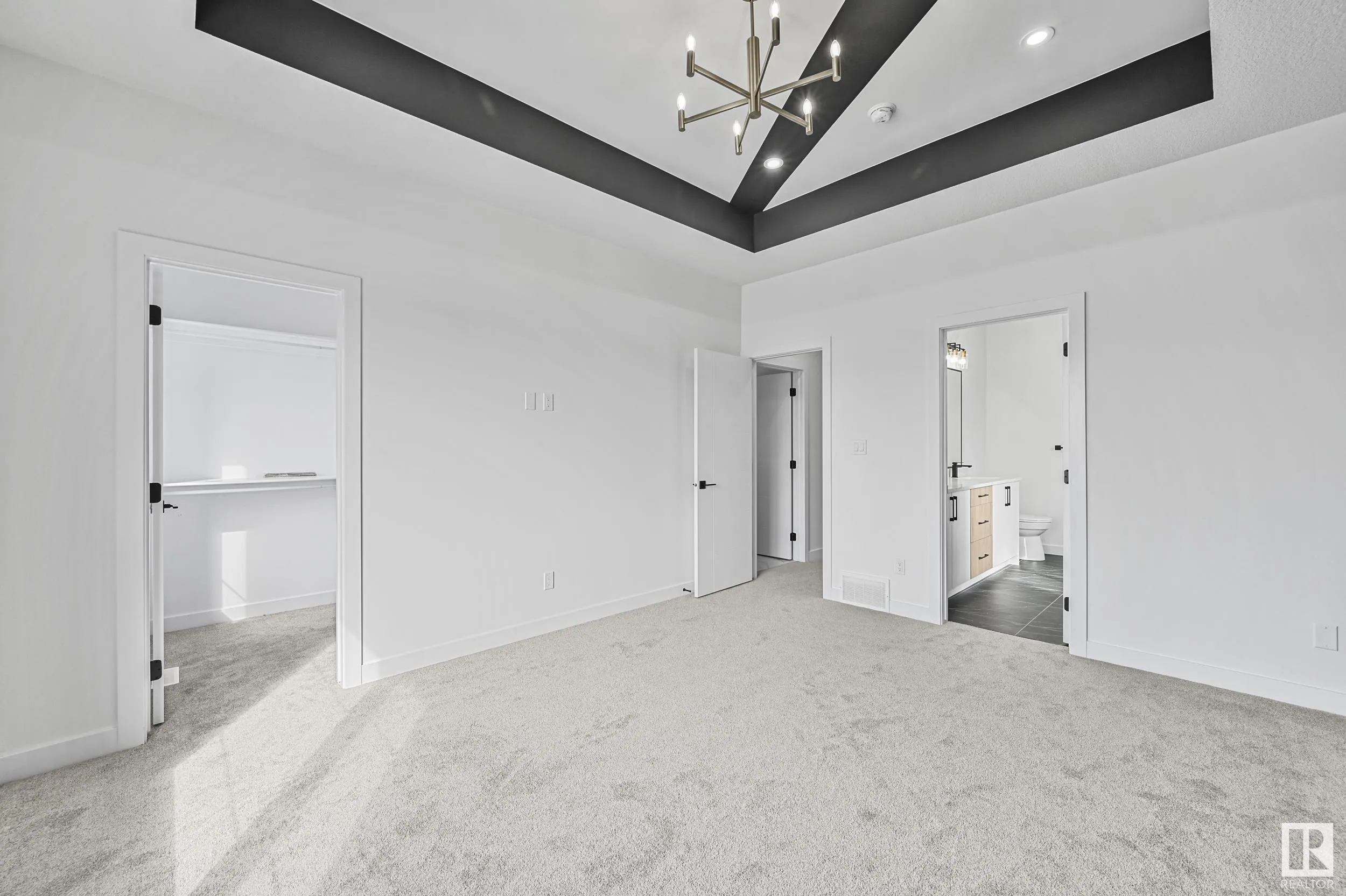 14 ENNS Court