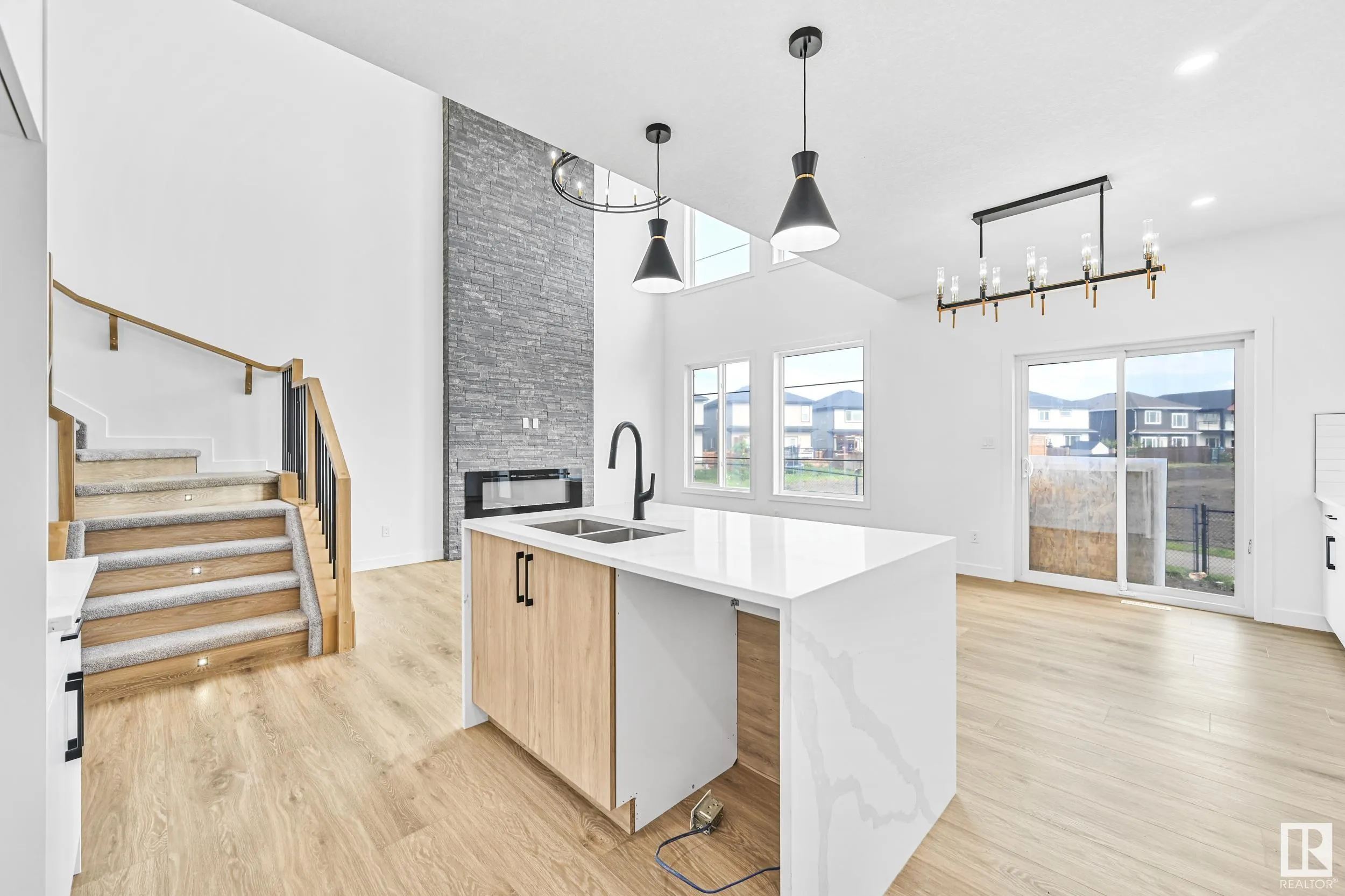 14 ENNS Court