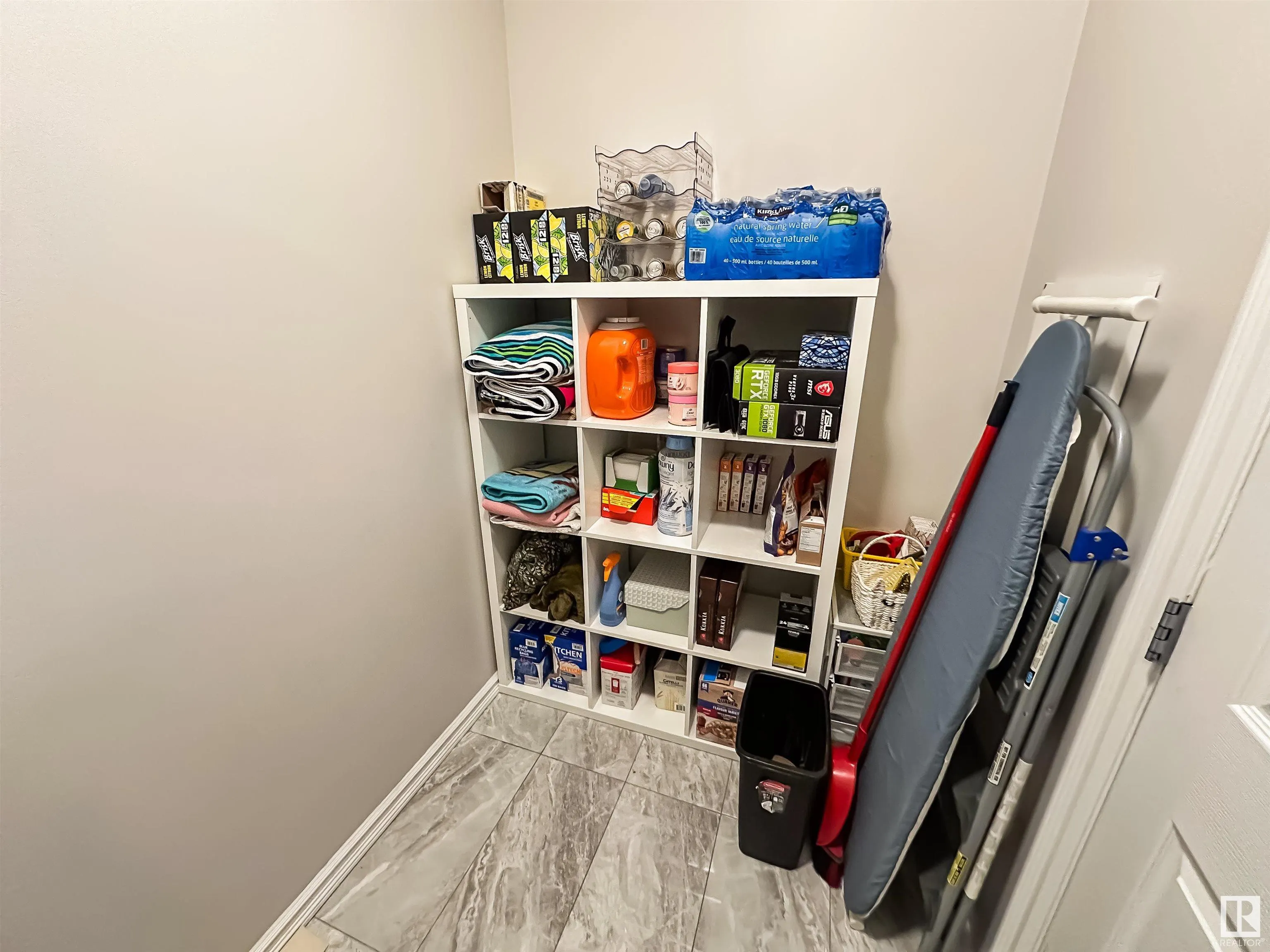 226 MACEWAN Road