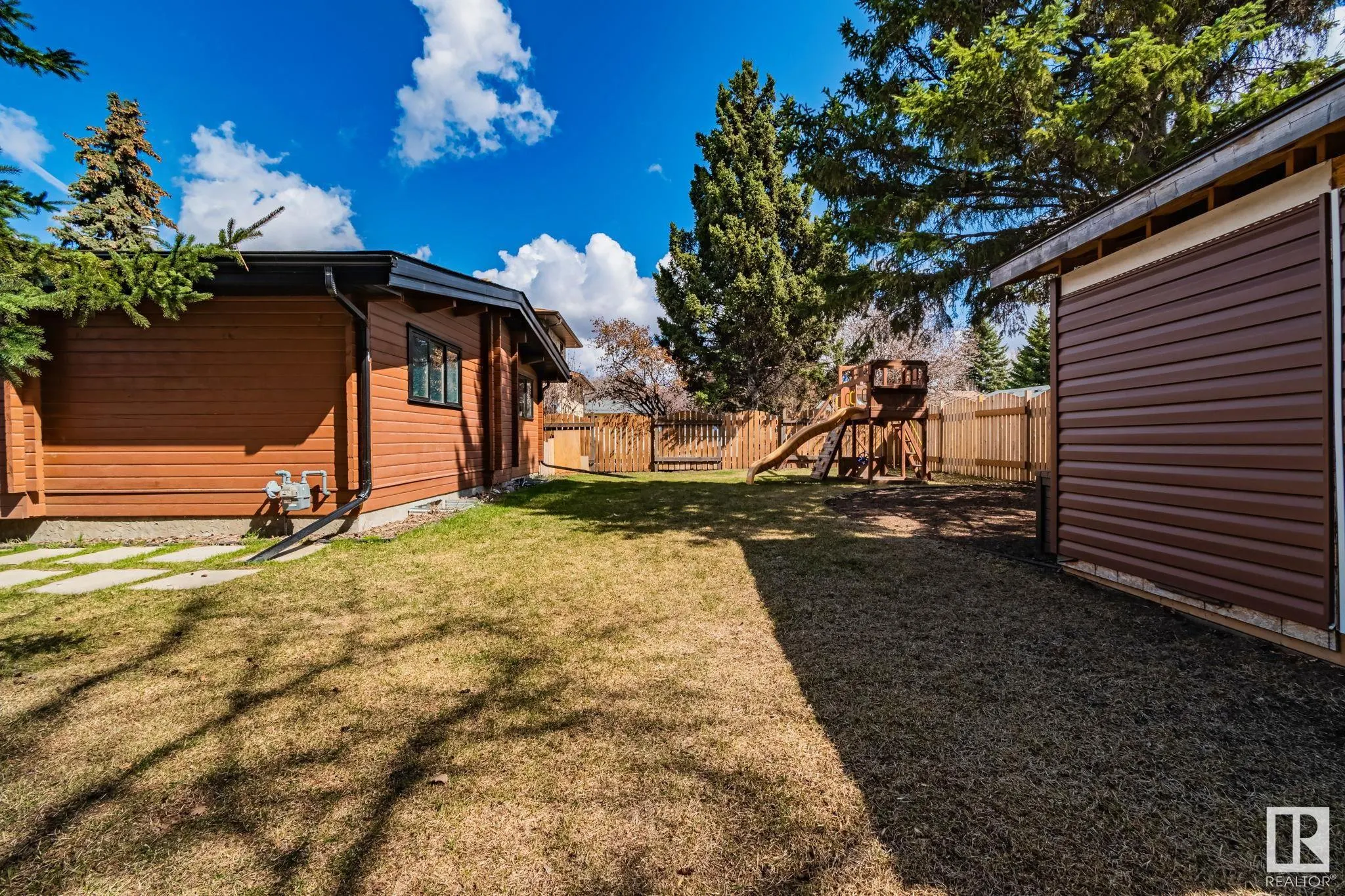 80 AKINS Drive