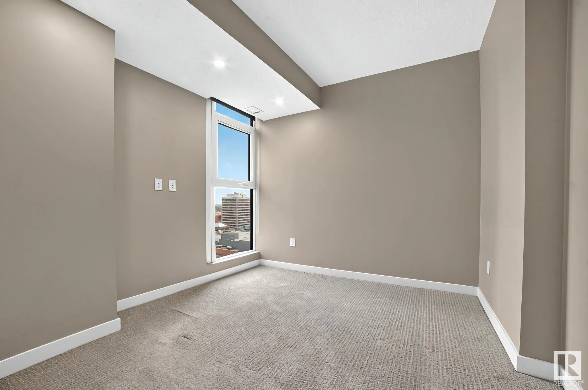 10180 103 Street