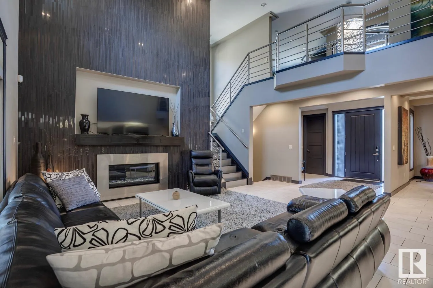 14 OAK Point(e)