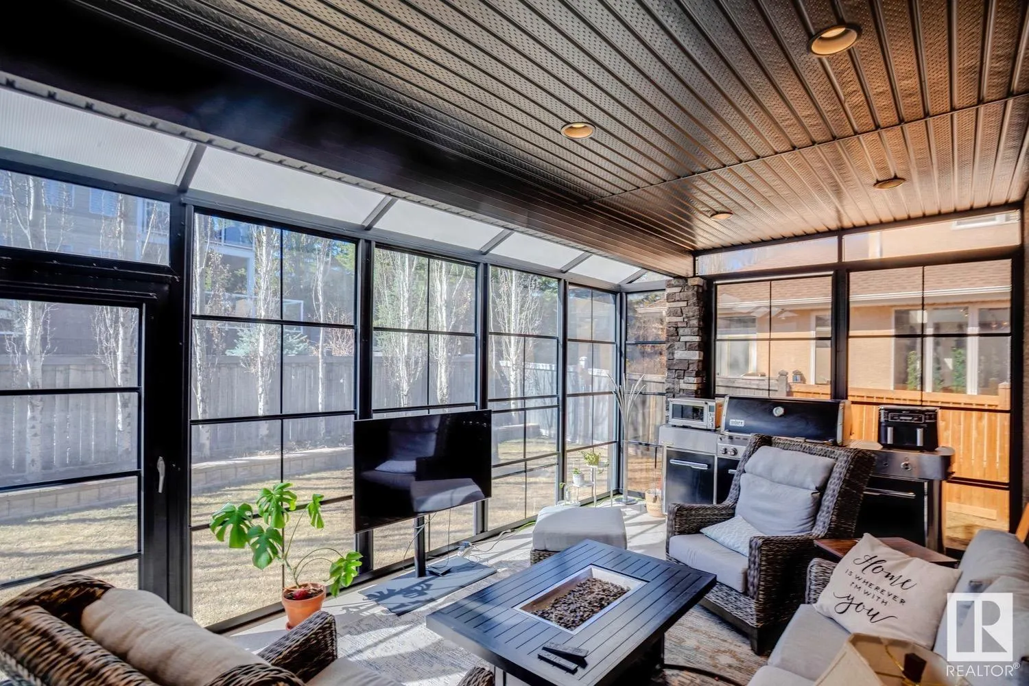 14 OAK Point(e)