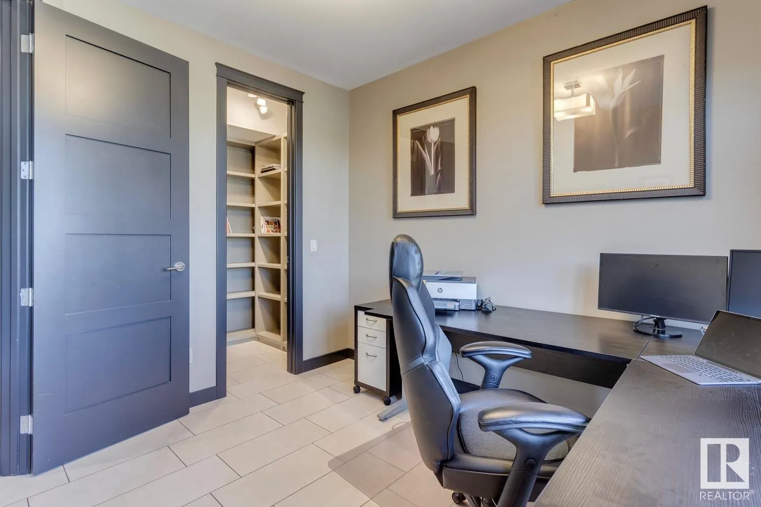 14 OAK Point(e)
