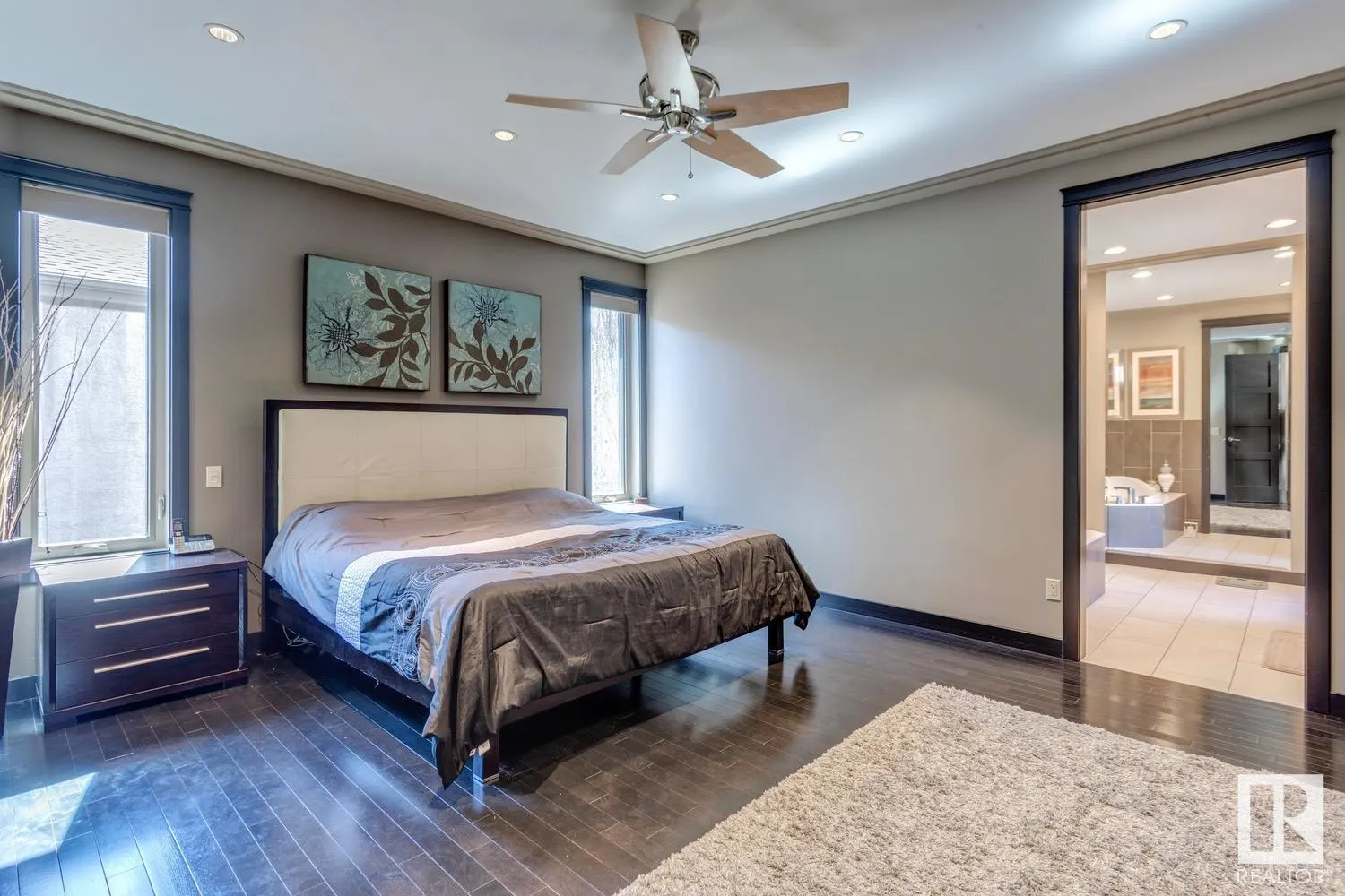 14 OAK Point(e)