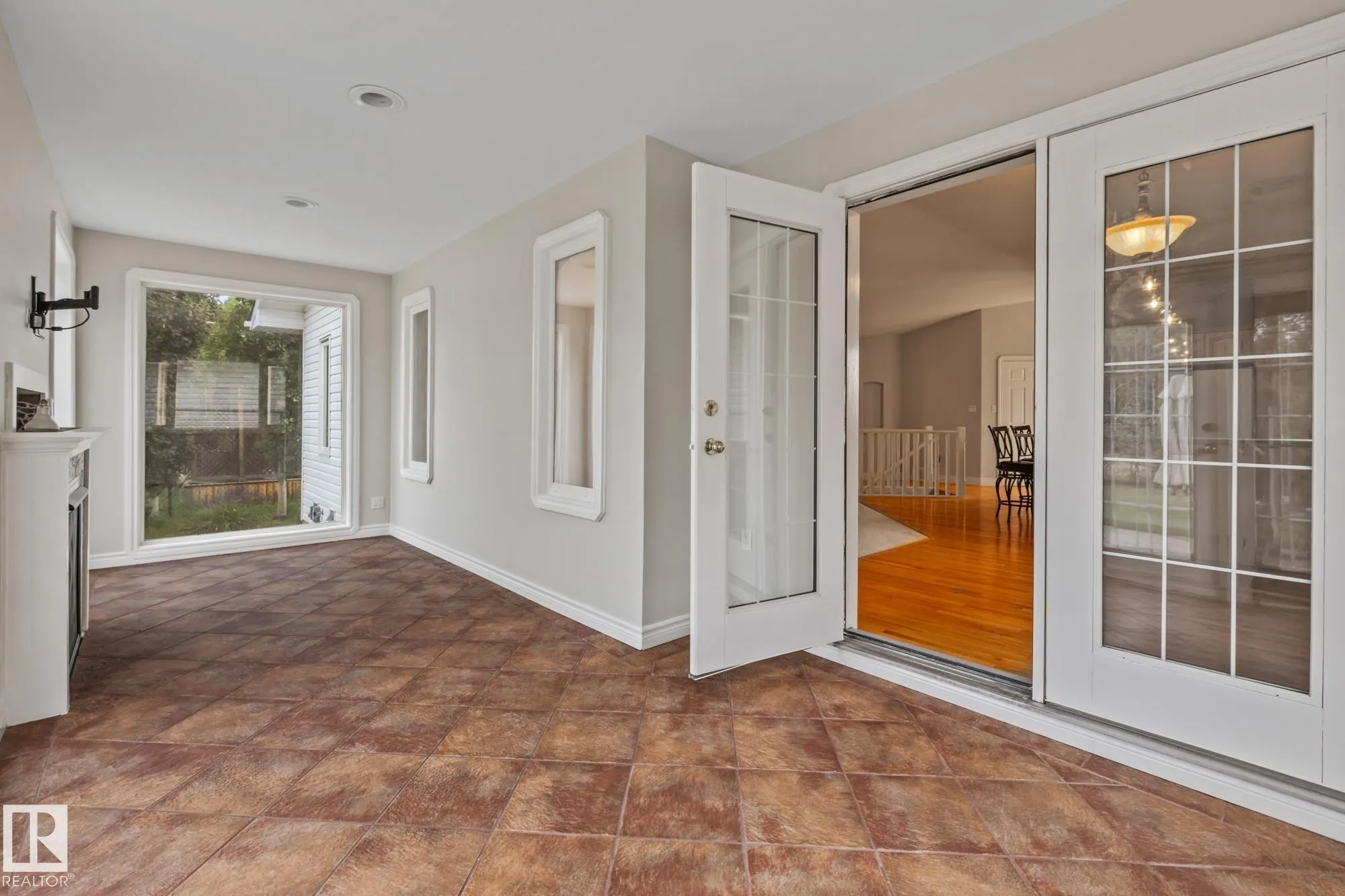 5500 CREEKSIDE Point(e)