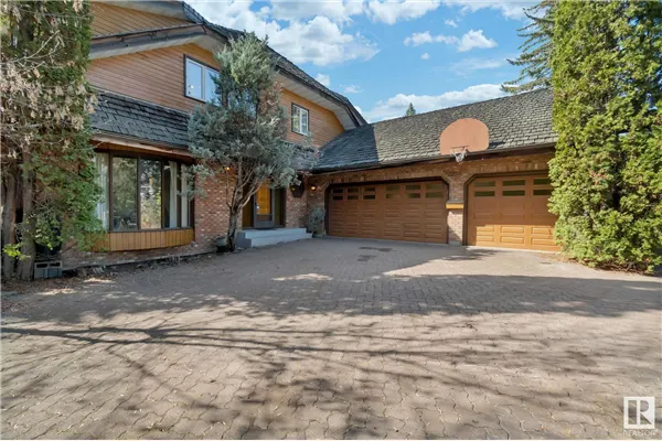 40 WILLOW Way