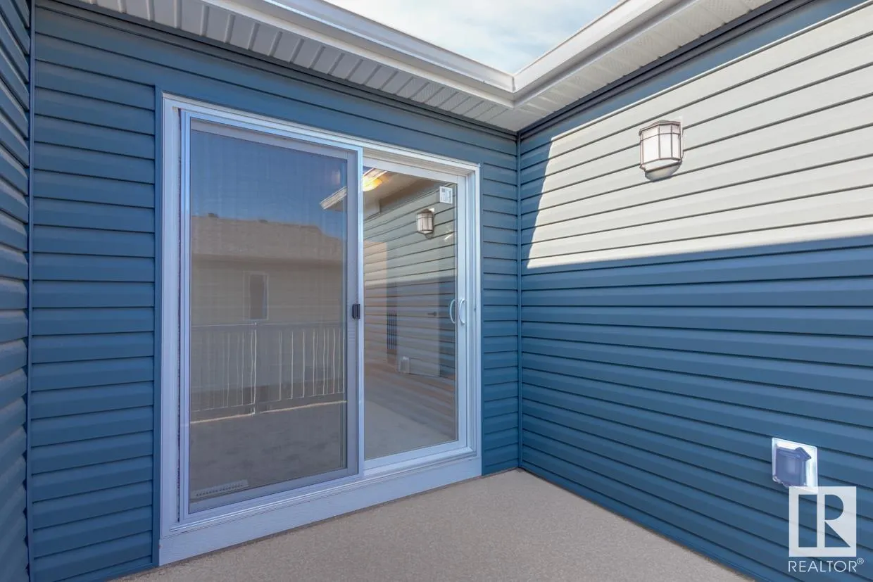 1046 Hearthstone Boulevard