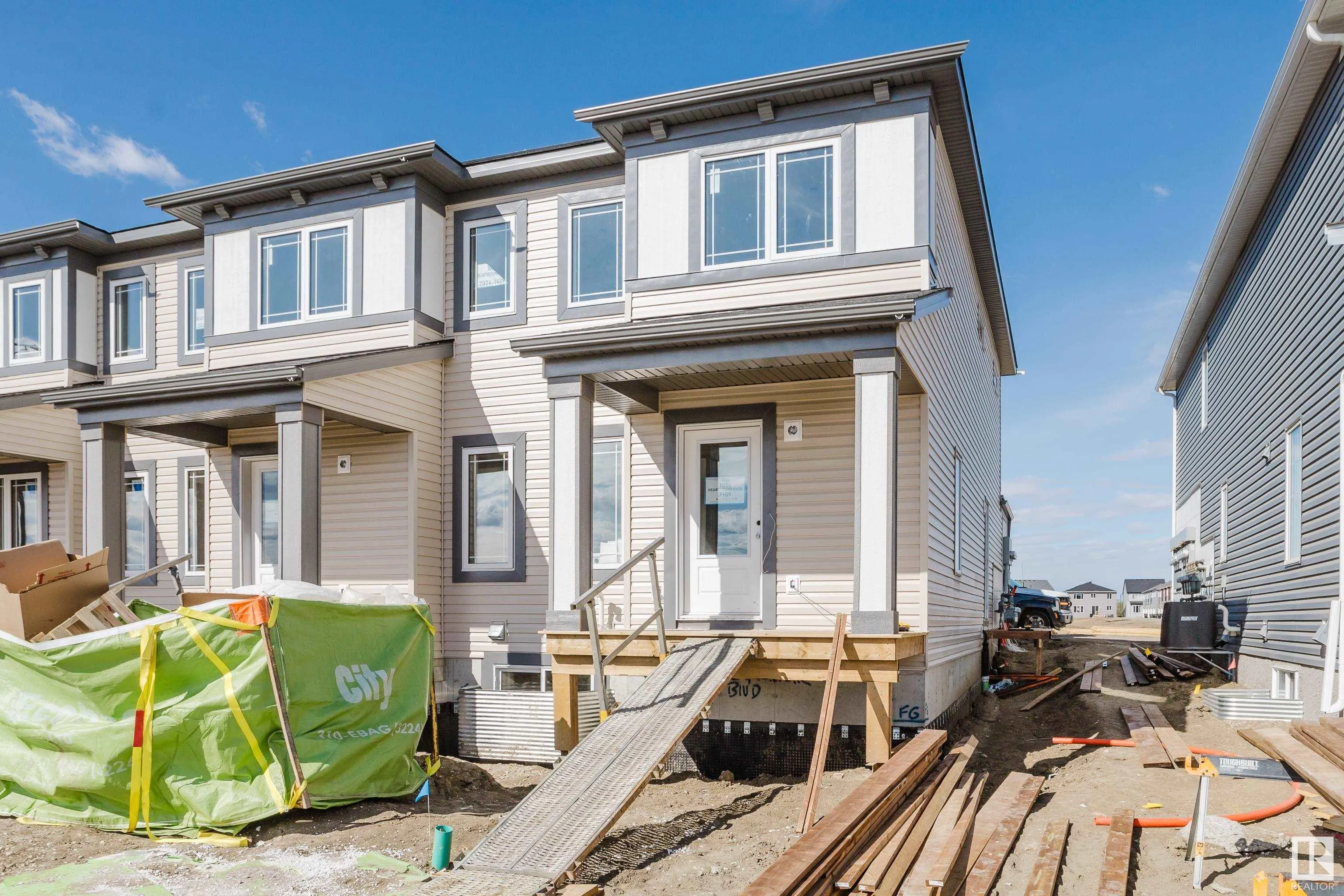 1026 Hearthstone Boulevard