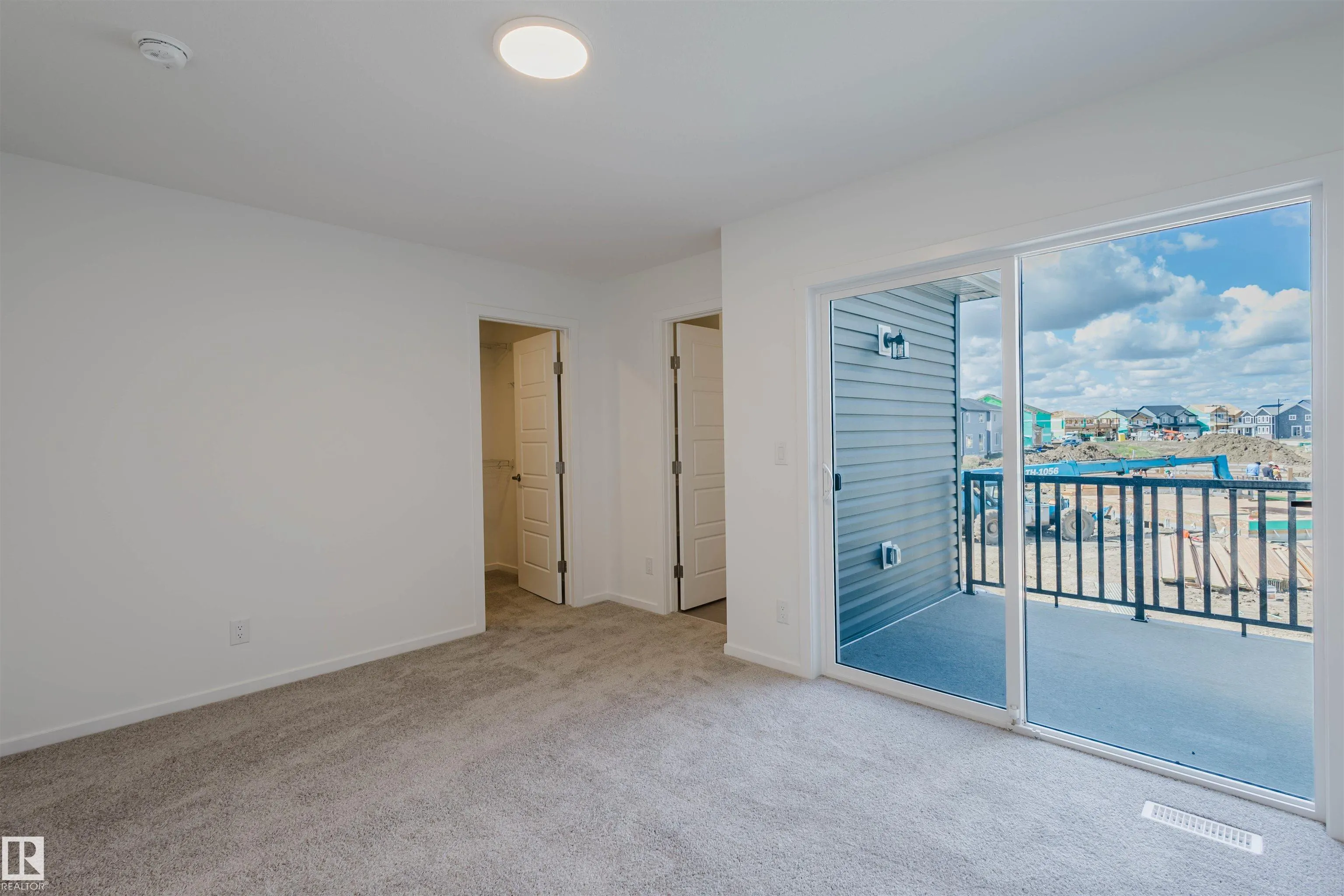1050 Hearthstone Boulevard