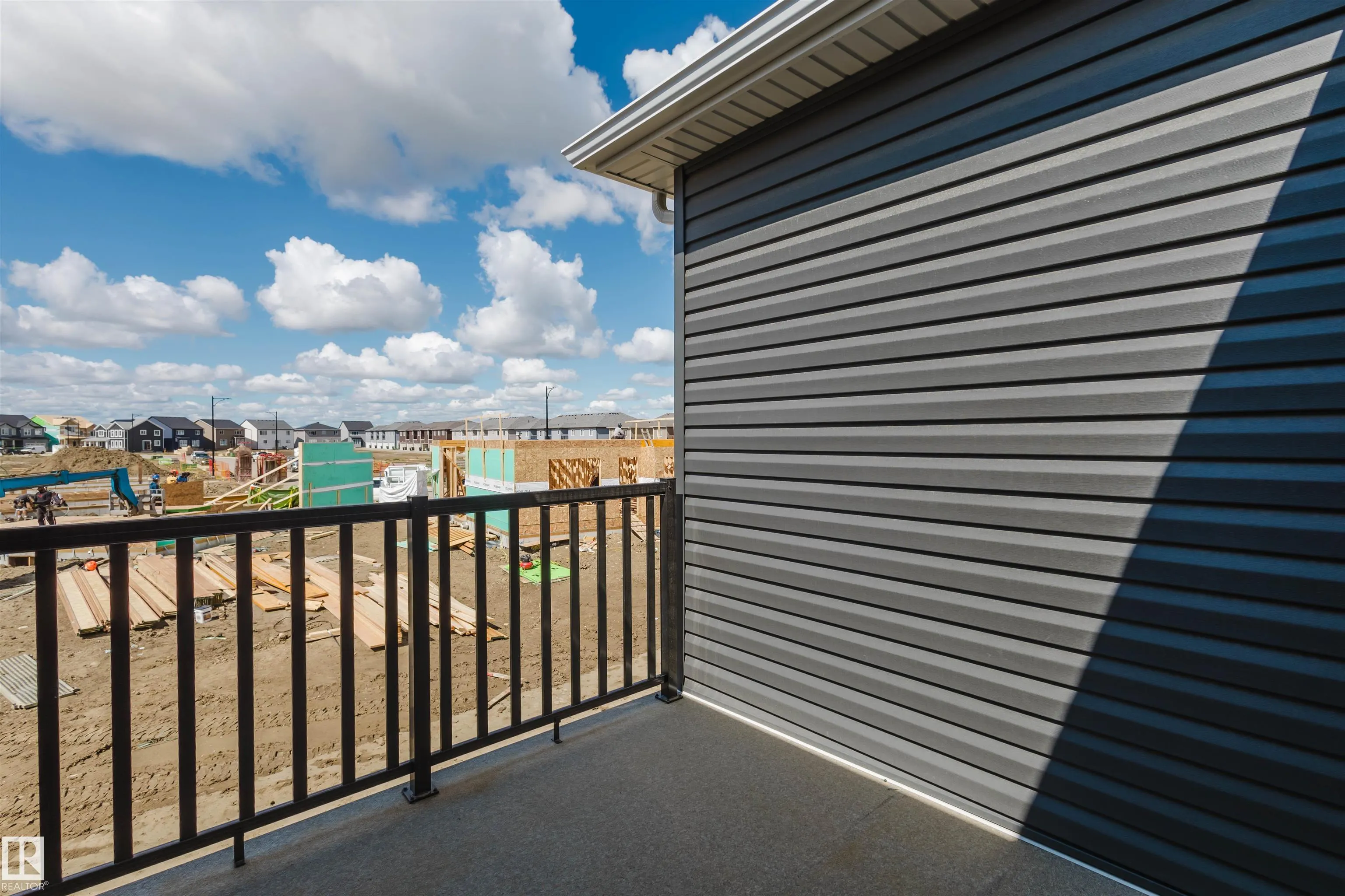 1050 Hearthstone Boulevard
