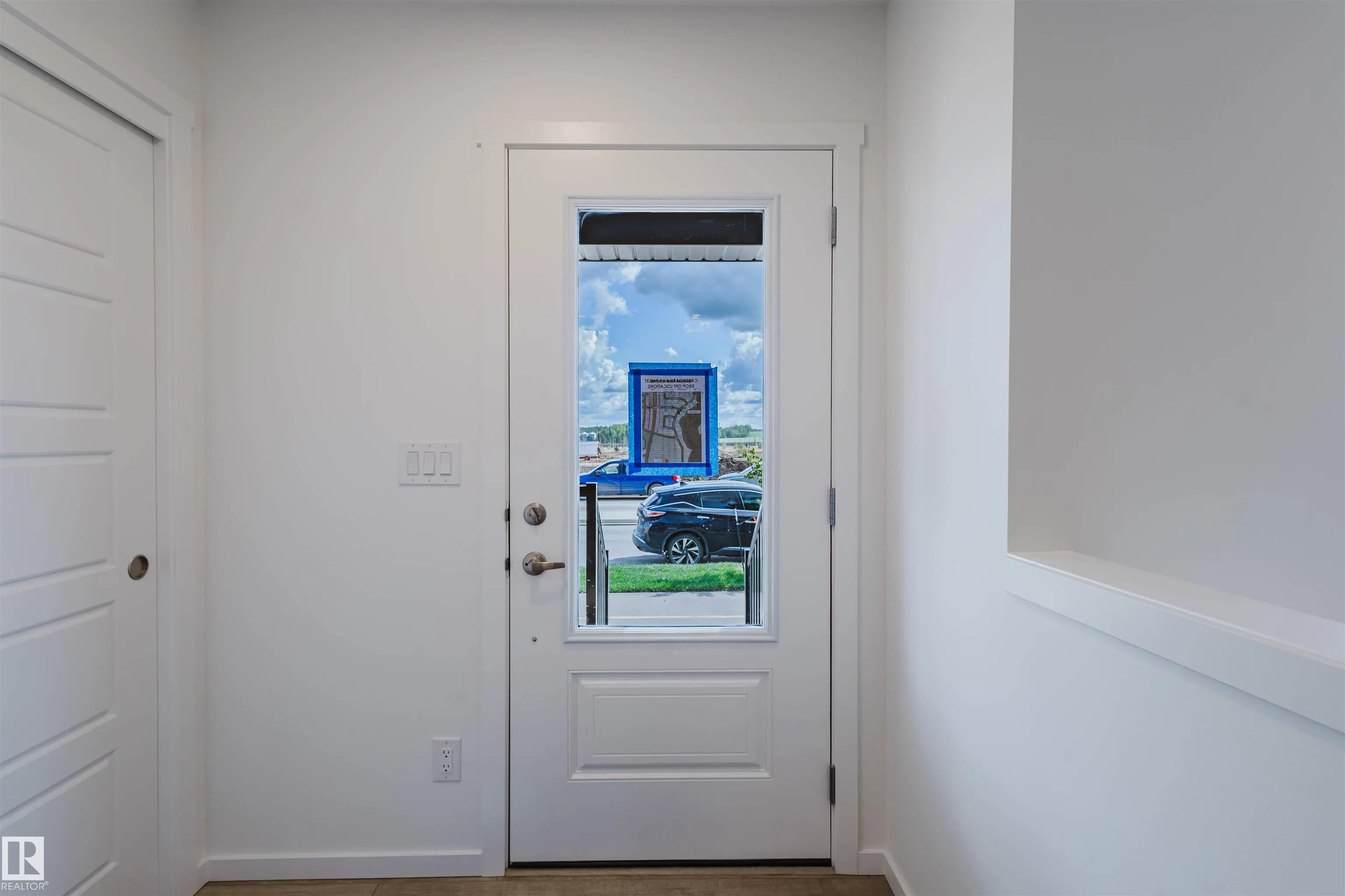 1050 Hearthstone Boulevard