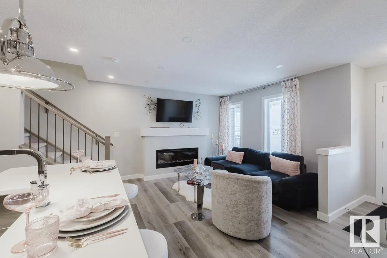 1050 Hearthstone Boulevard