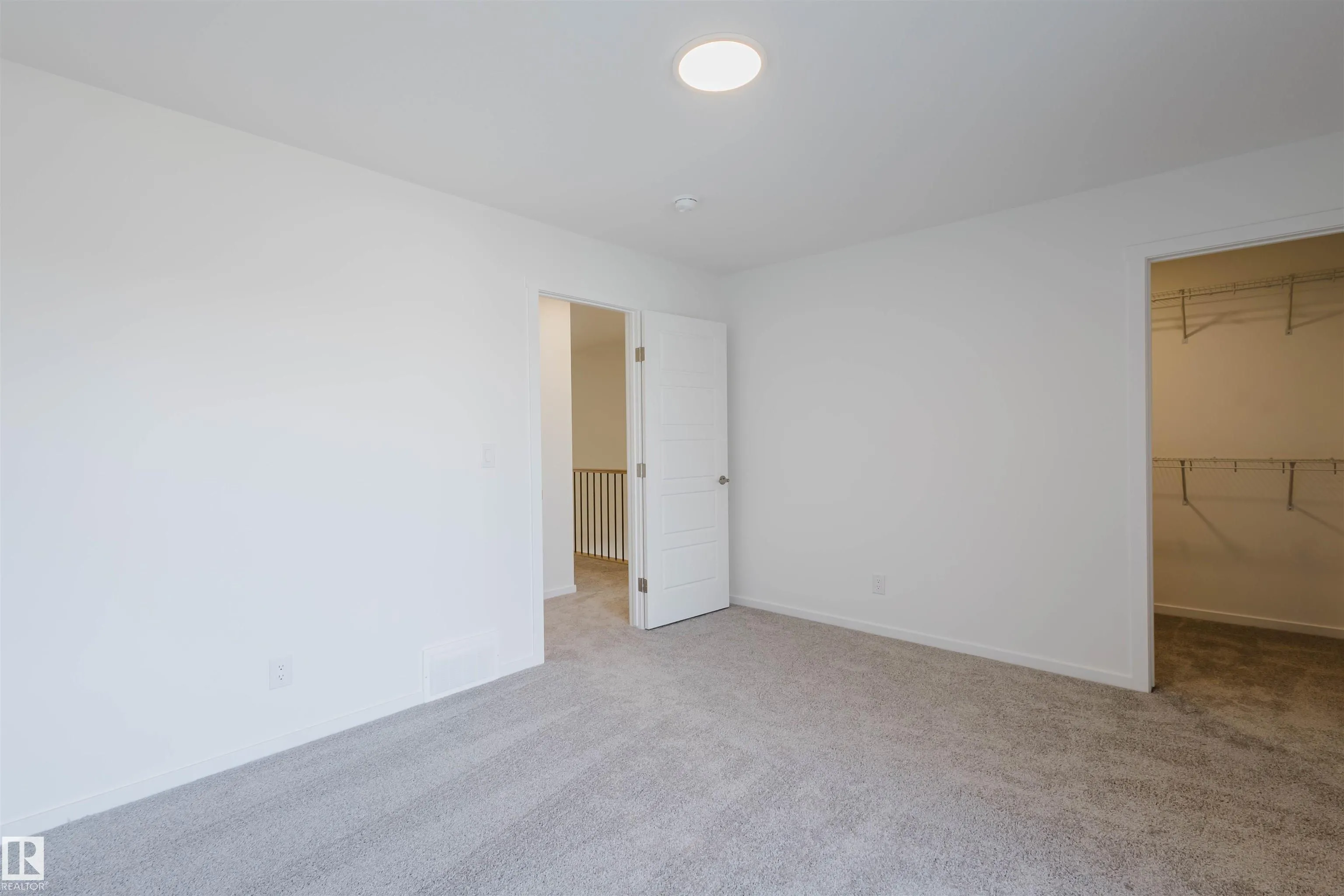 1050 Hearthstone Boulevard