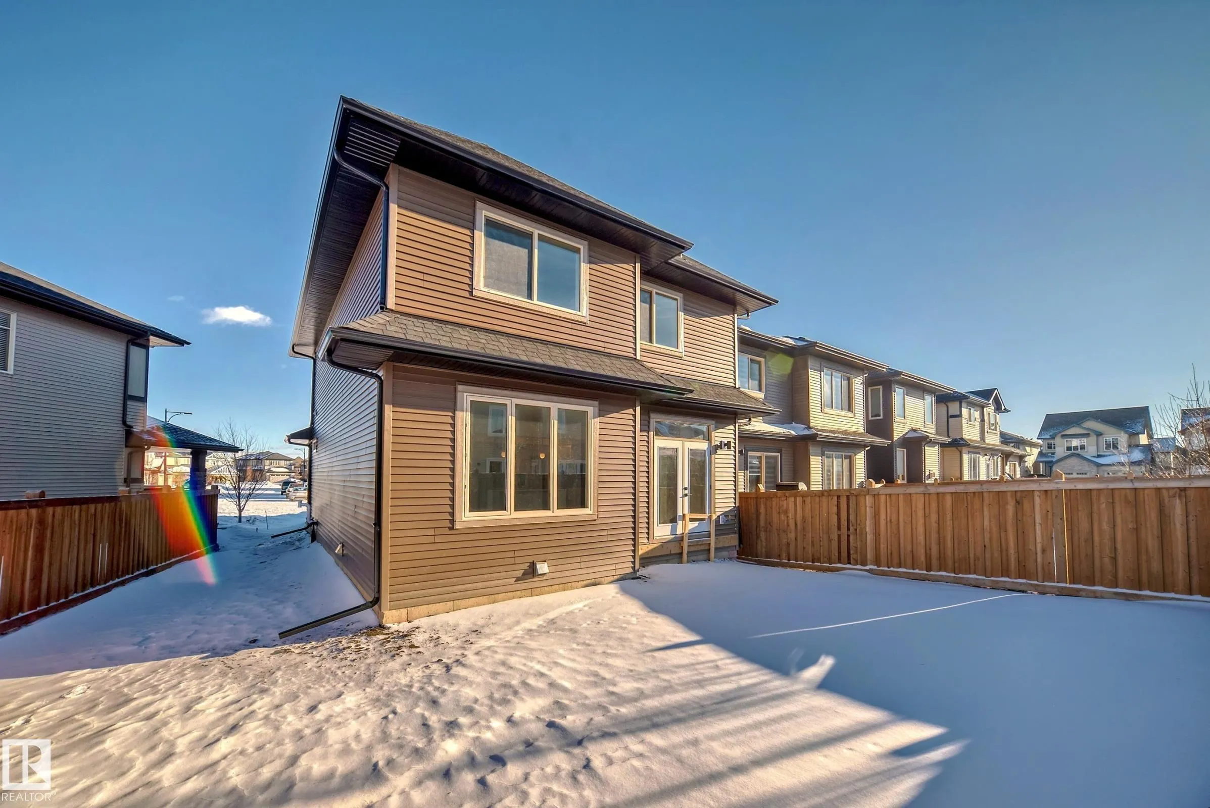 1362 AINSLIE Wynd