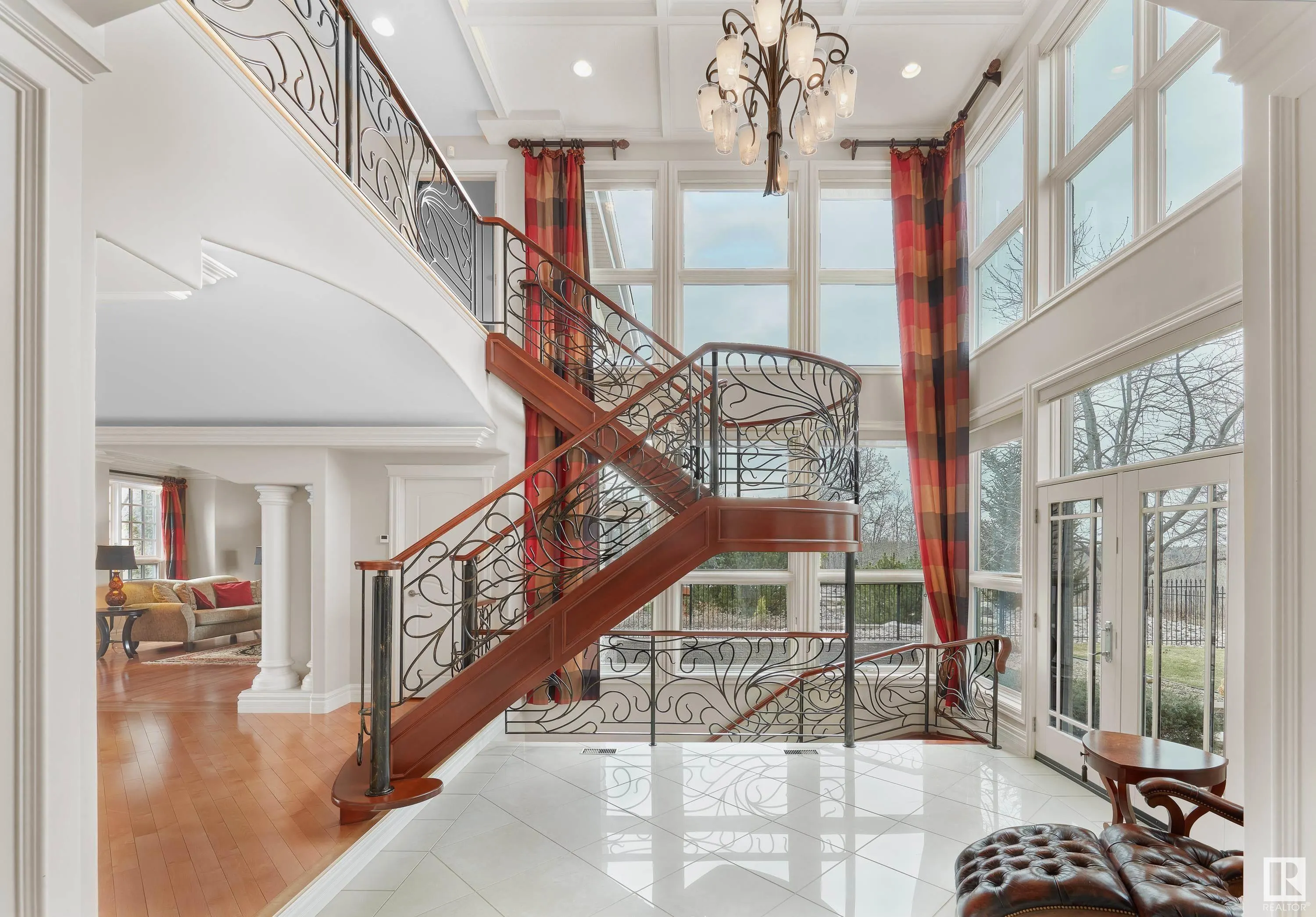 74 WINDERMERE Drive