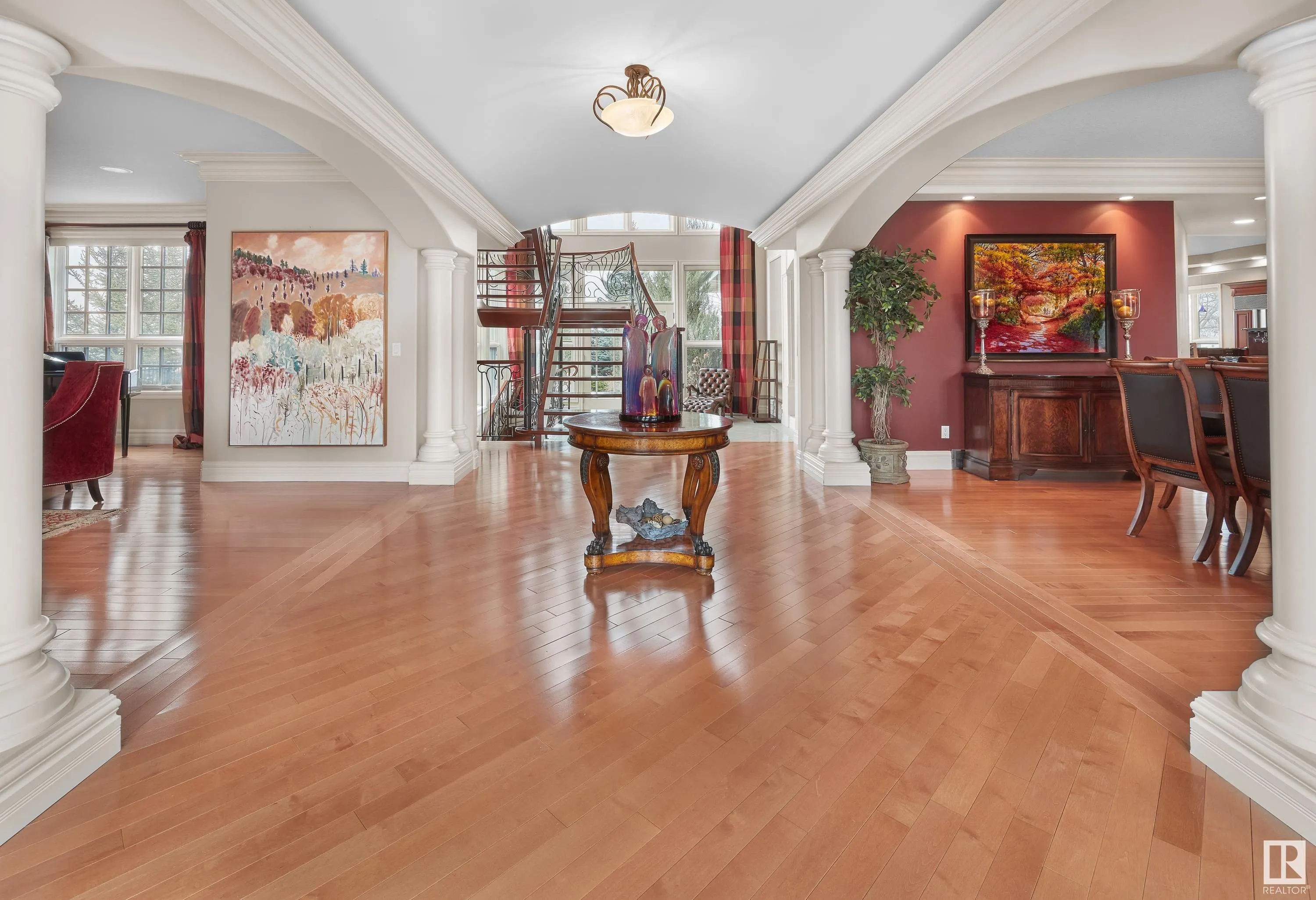 74 WINDERMERE Drive