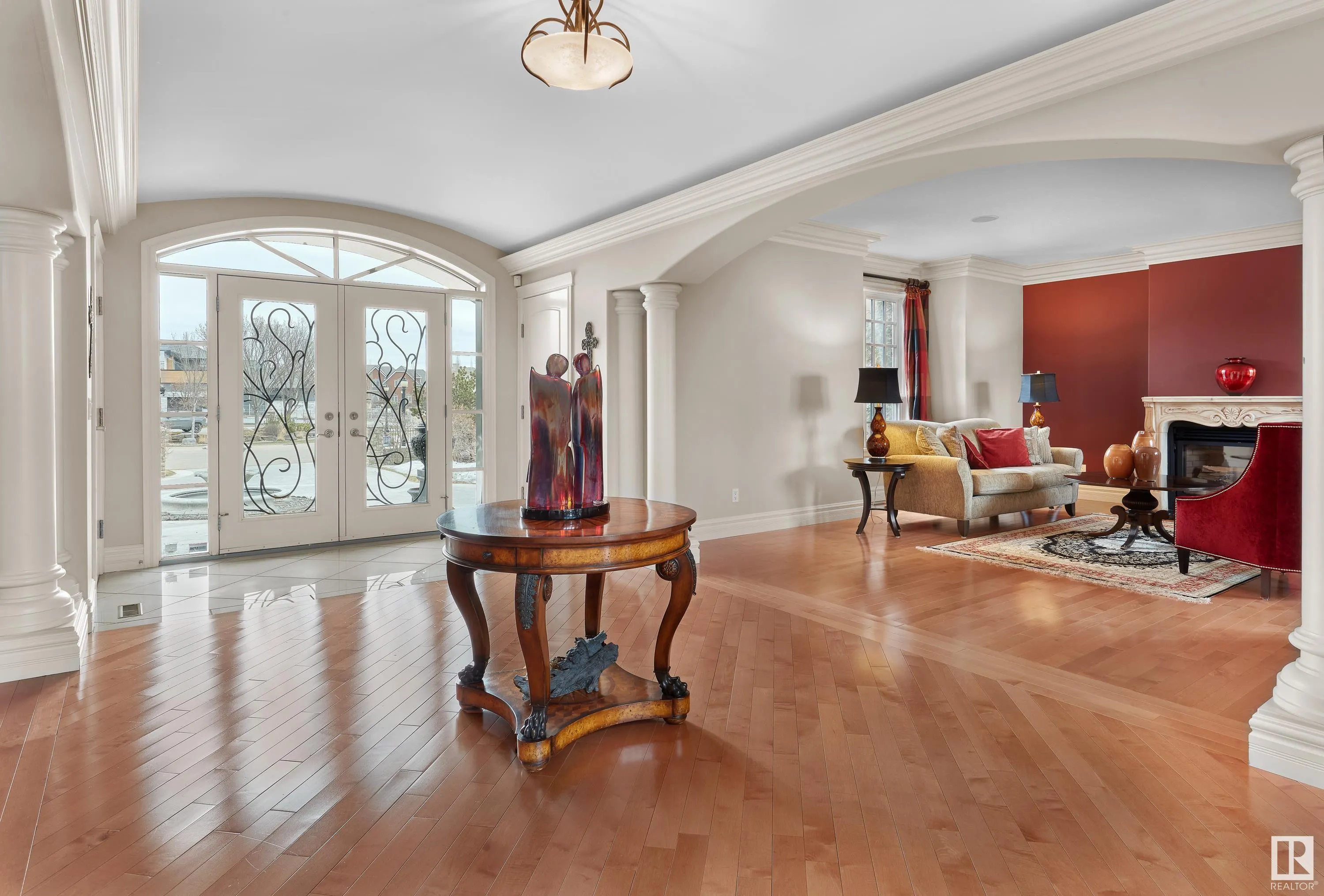 74 WINDERMERE Drive