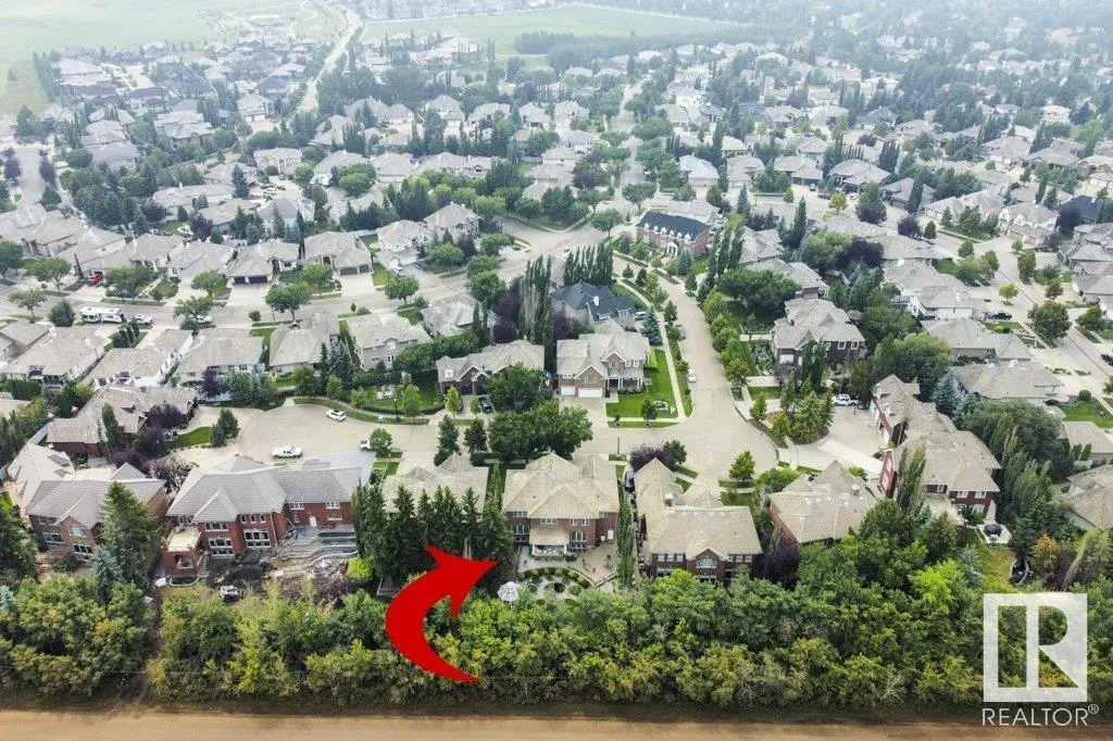10 KANDLEWICK Close