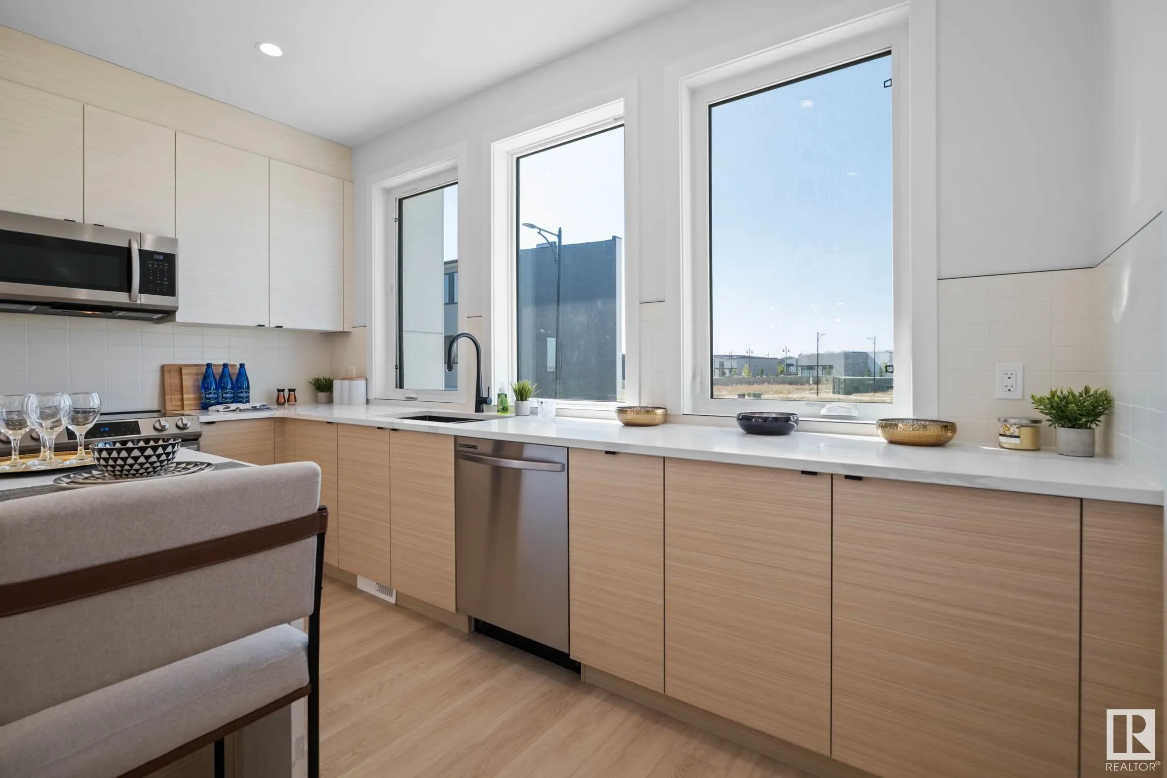 130 Element Drive