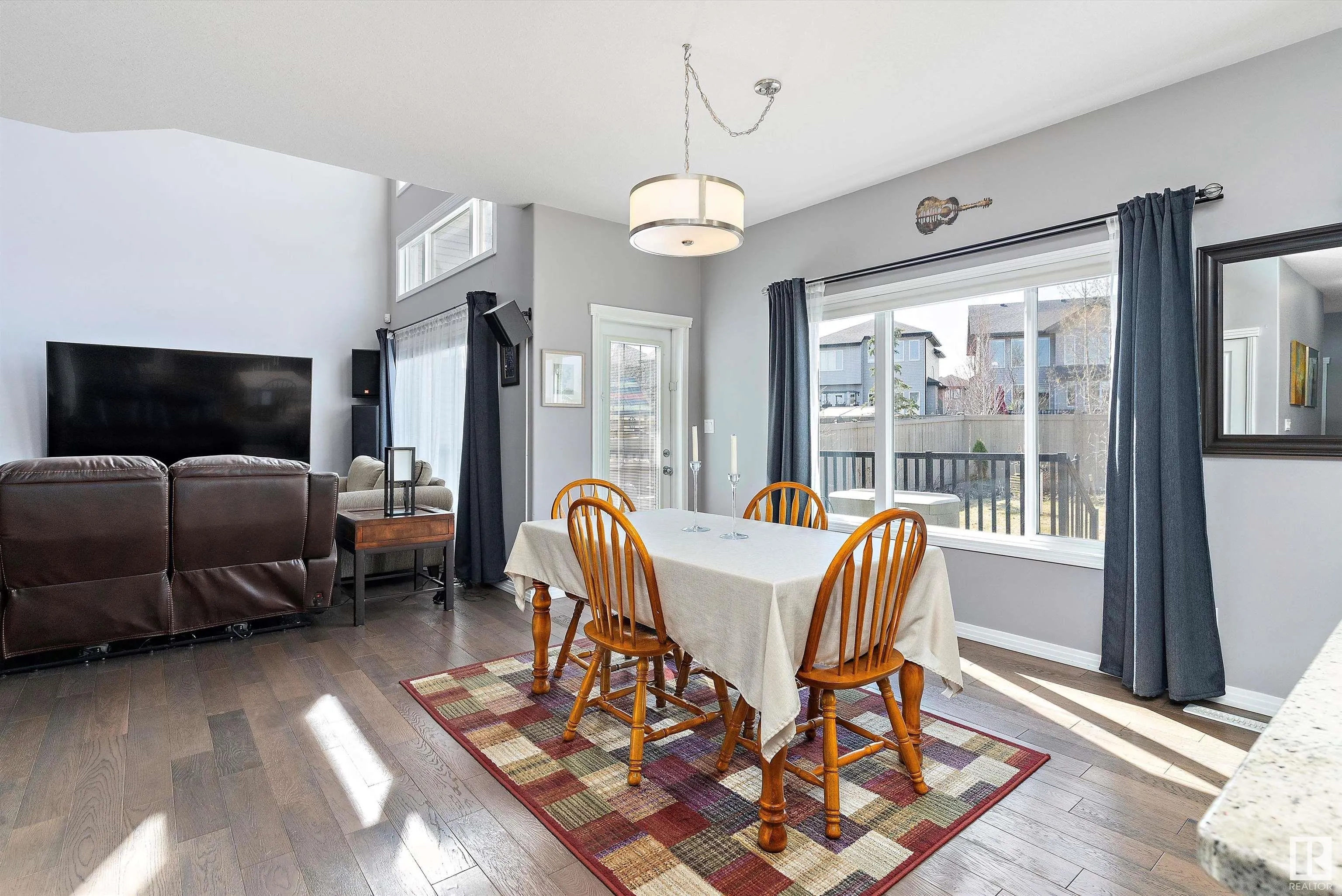 1325 ADAMSON Drive