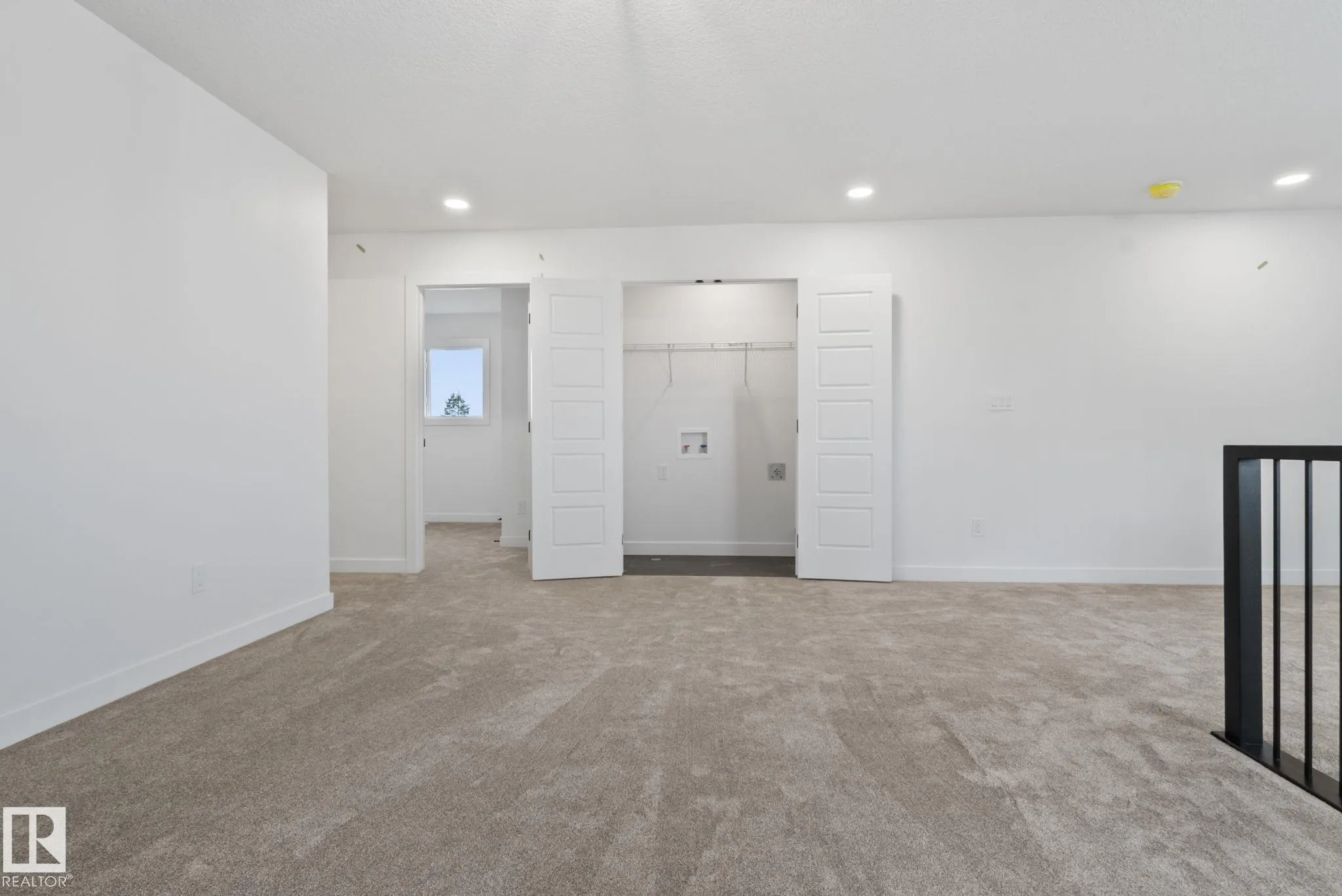 36 SUN MEADOWS Close
