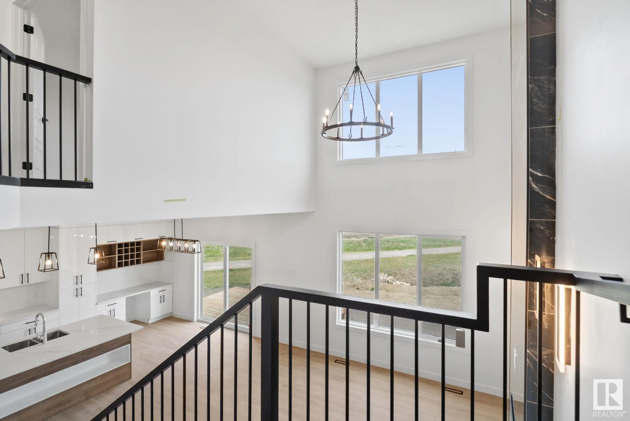 34 SUN MEADOWS Close