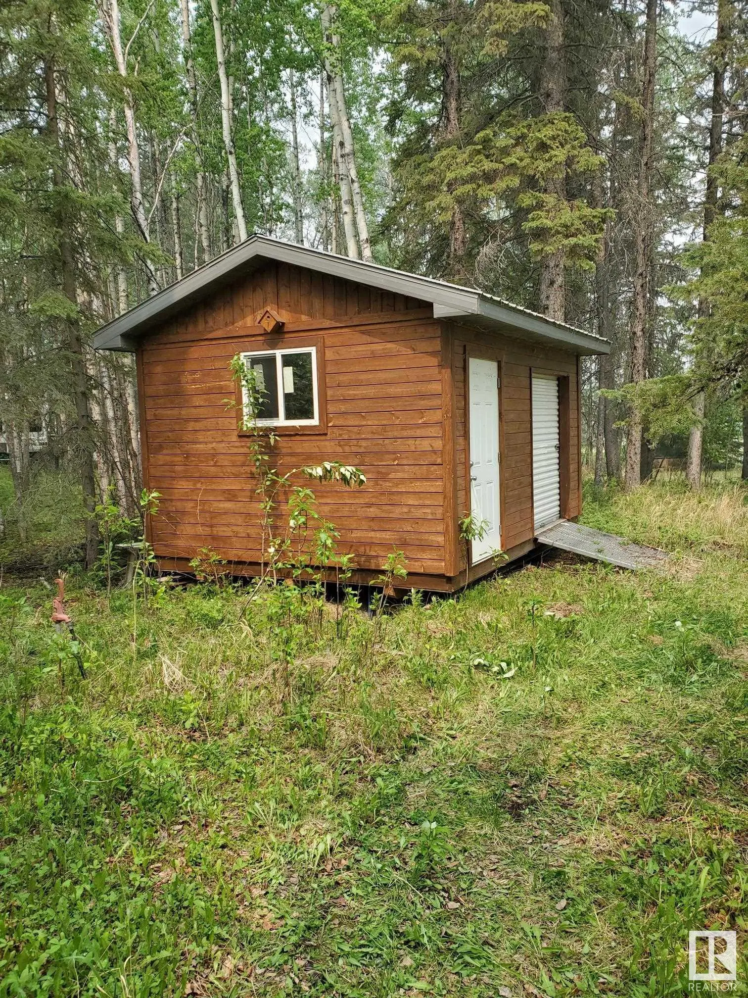 Plan 0520664 Block 2 Lot 15