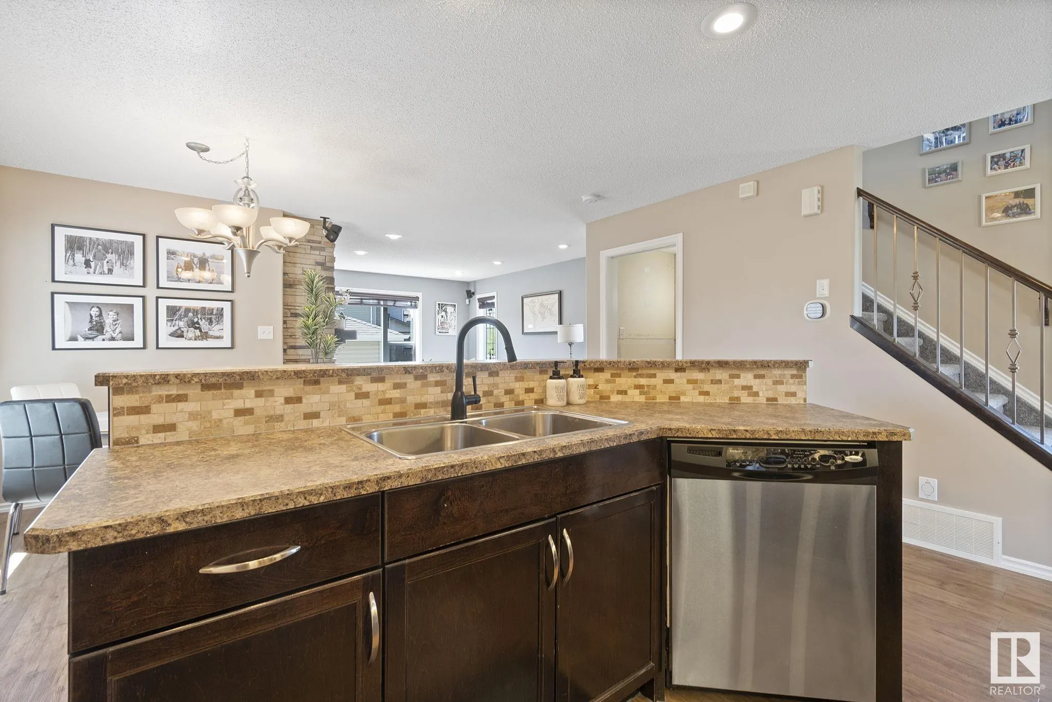 140 WEST HAVEN Drive