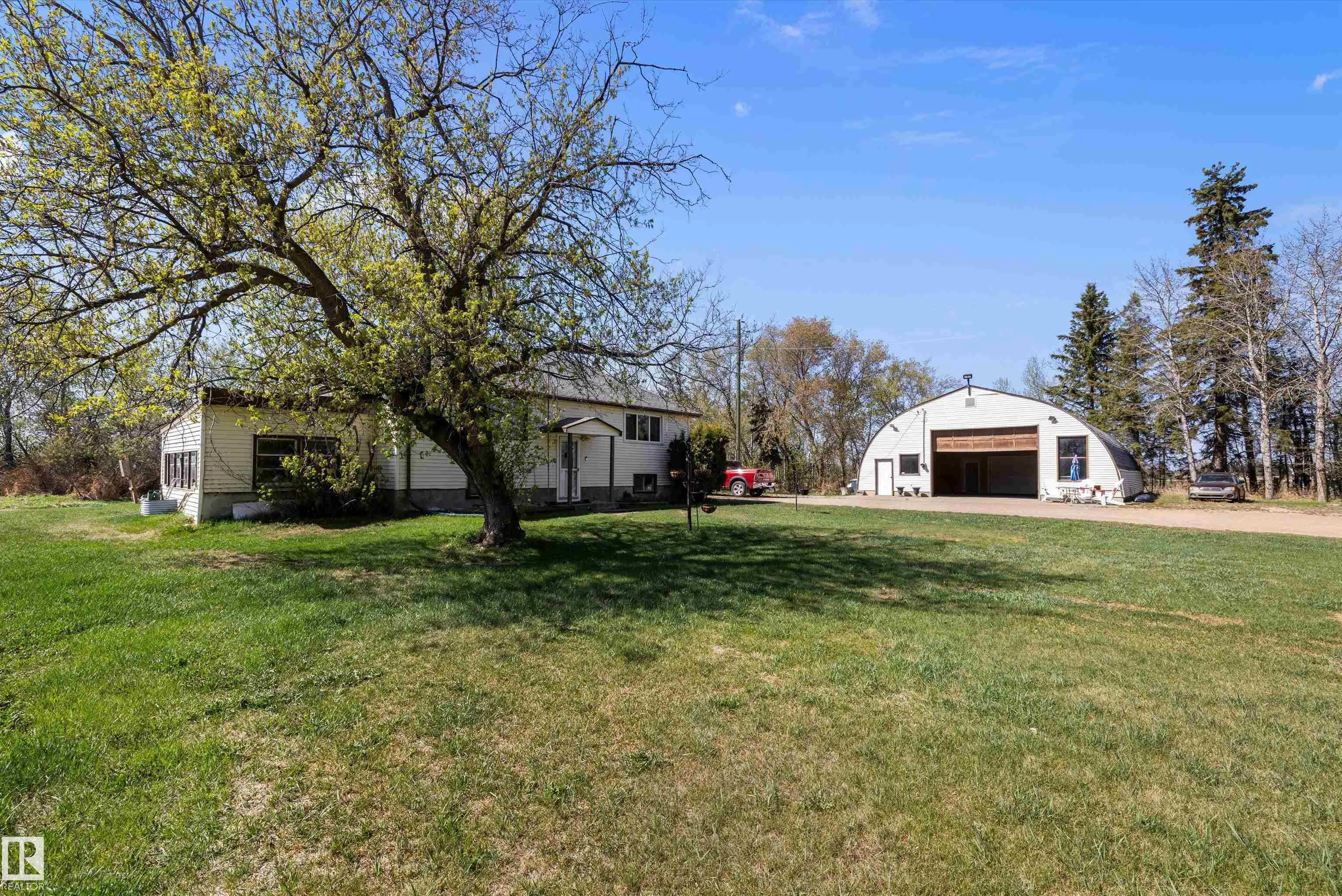 55532 RGE ROAD 250