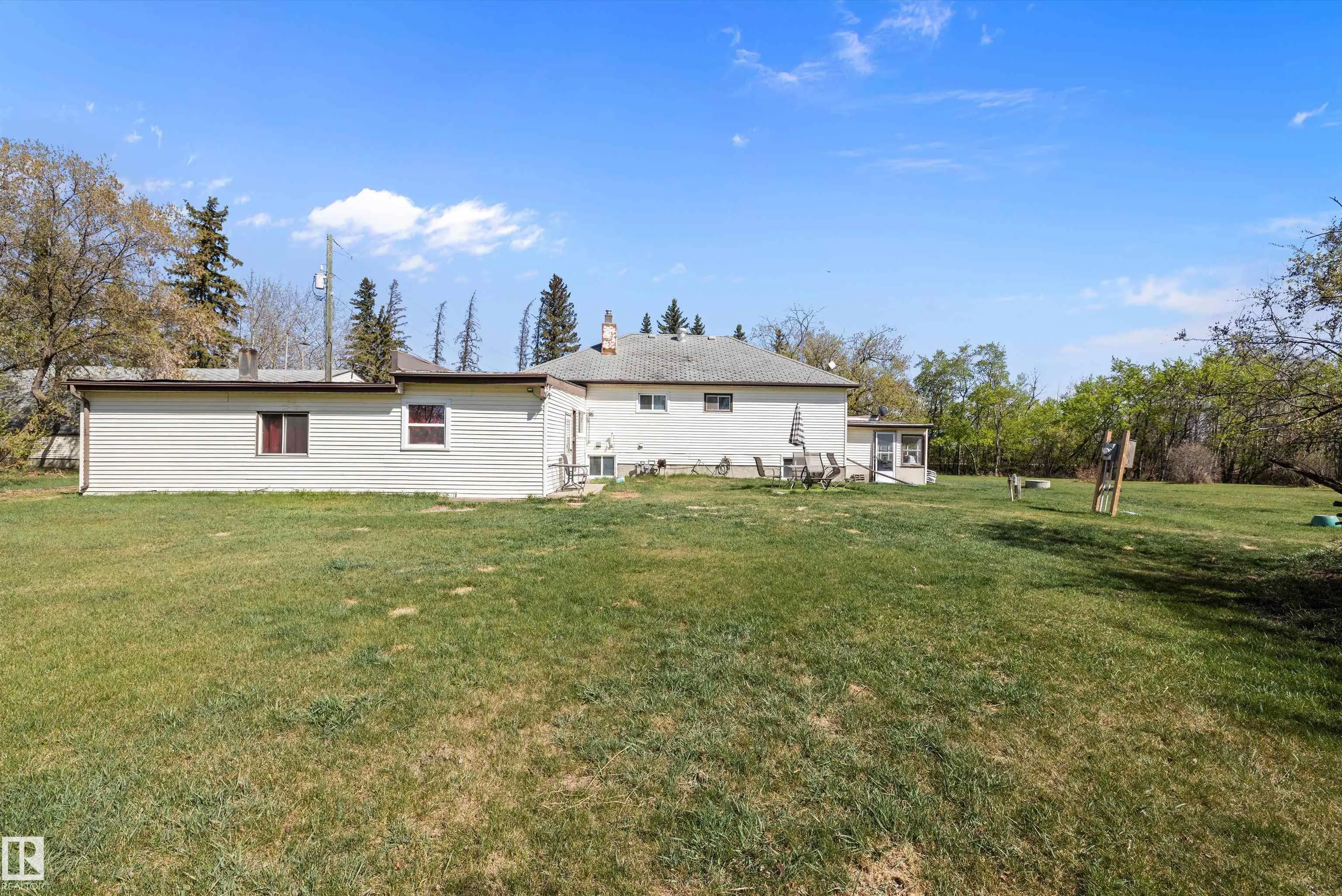 55532 RGE ROAD 250