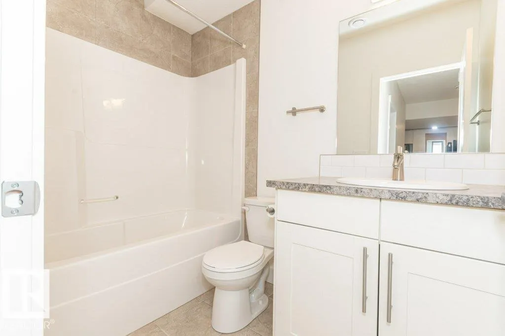 5512 ETOILE Court