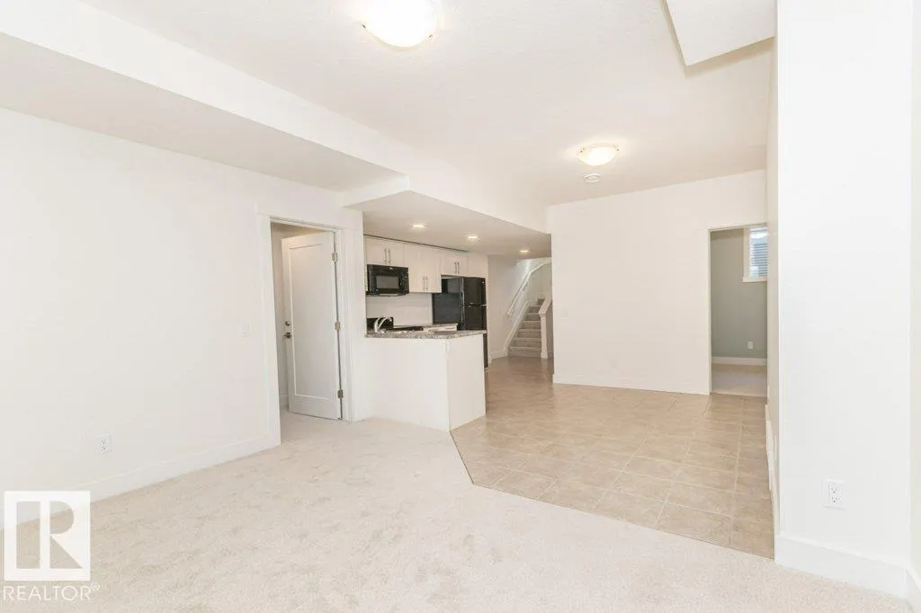 5512 ETOILE Court