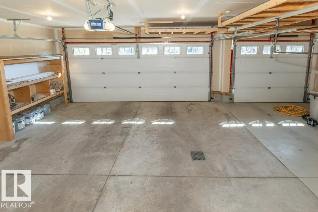 5512 ETOILE Court