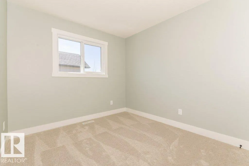 5512 ETOILE Court
