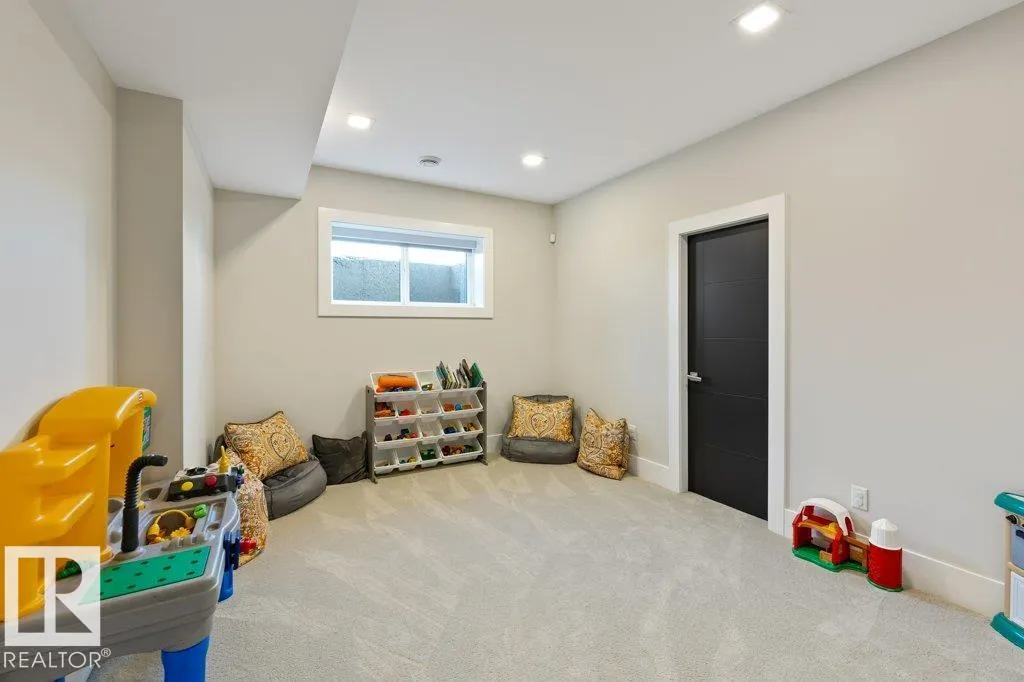 25122 Sturgeon Road