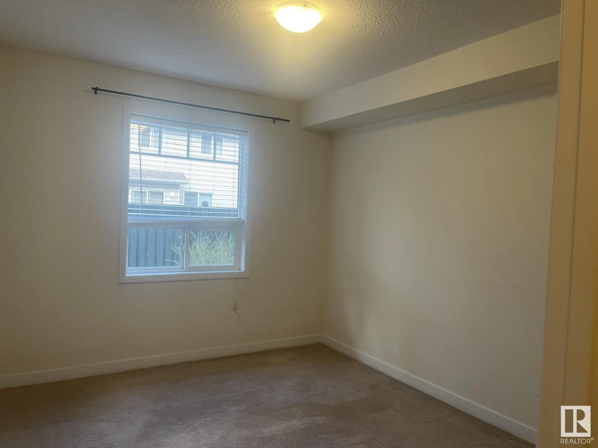 2035 GRANTHAM COURT
